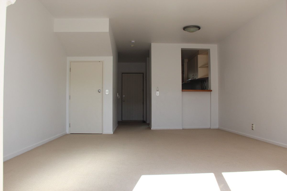 28/92 Bush Road, Albany, North Shore City