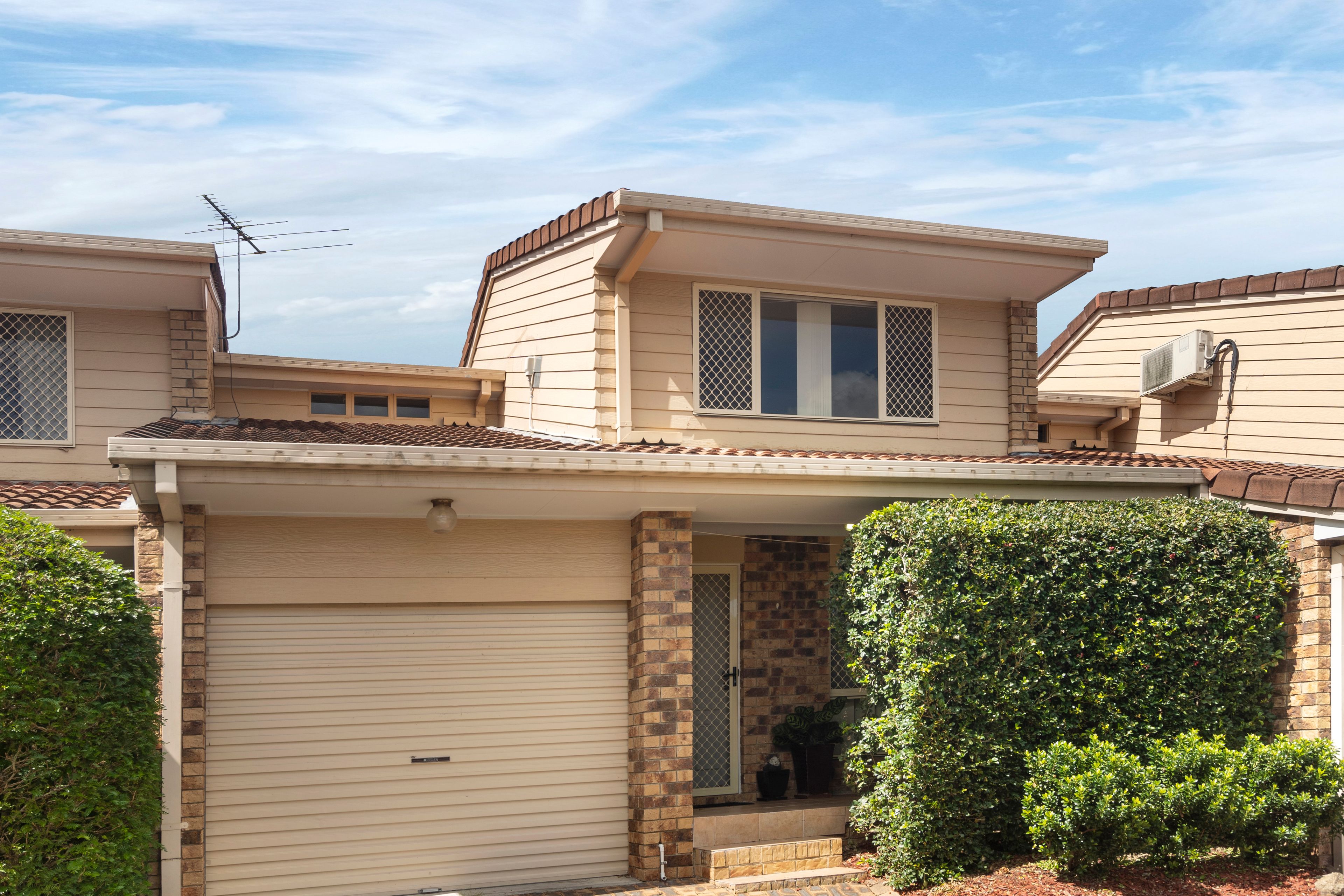 400 Chatswood Road, Shailer Park QLD 4128