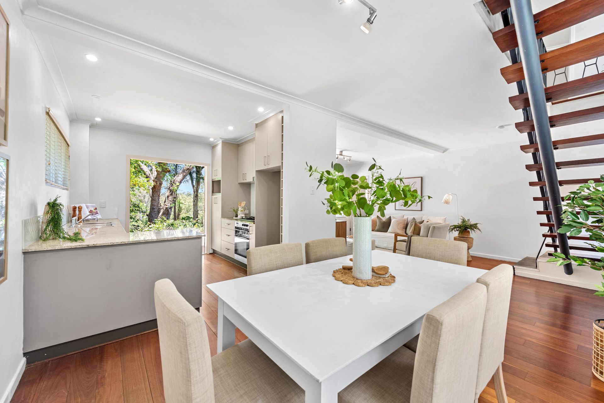 43 Highland Terrace, St Lucia, QLD 4067