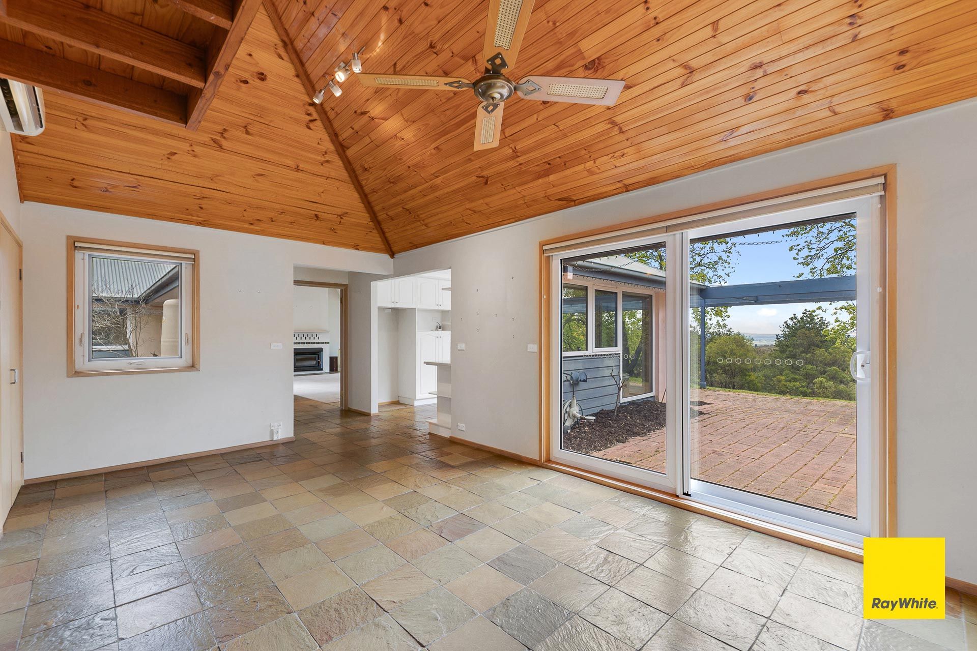 305 Shingle Hill Way — photo 17 of 30
