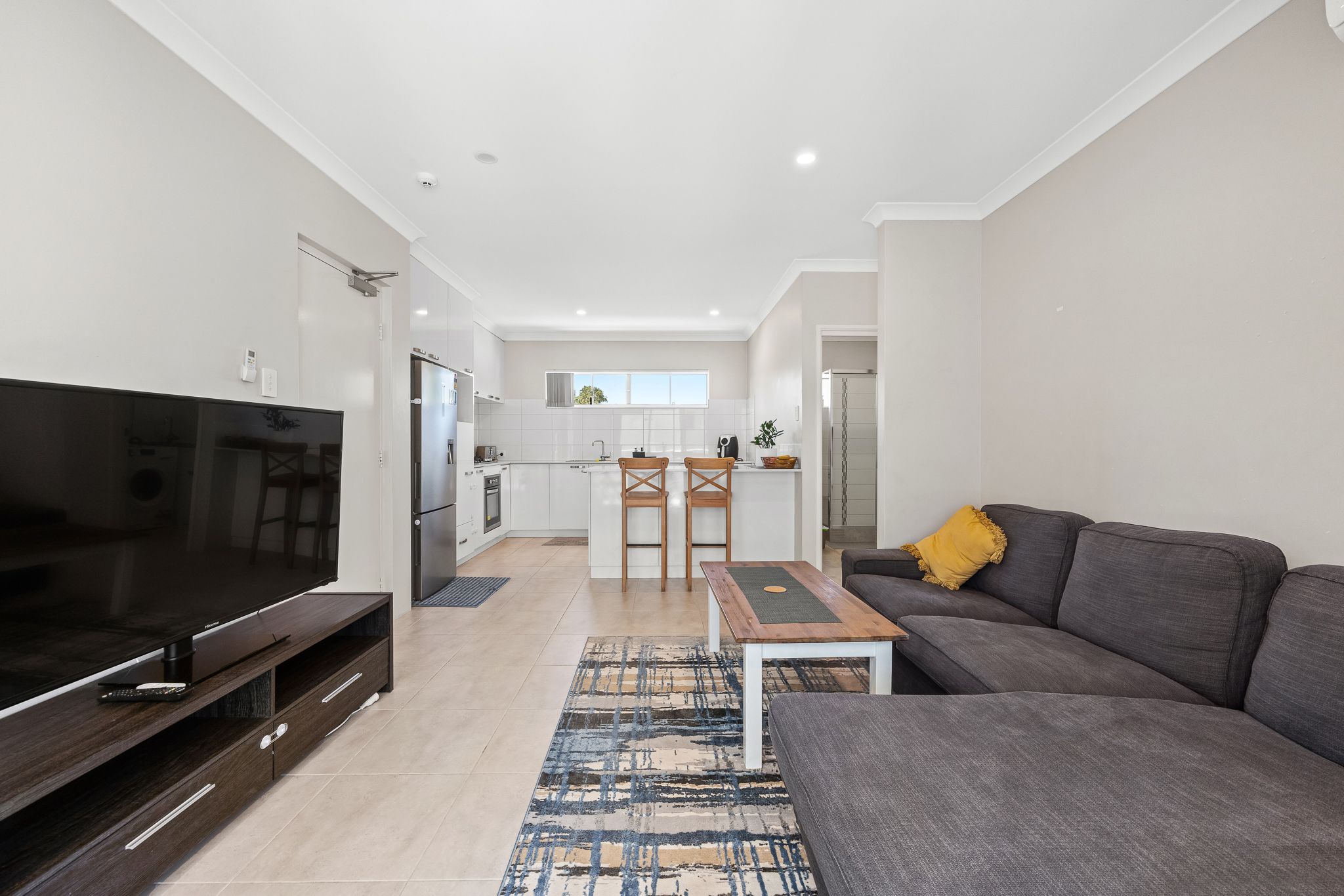 8/2 Wallace Street — photo 8 of 29