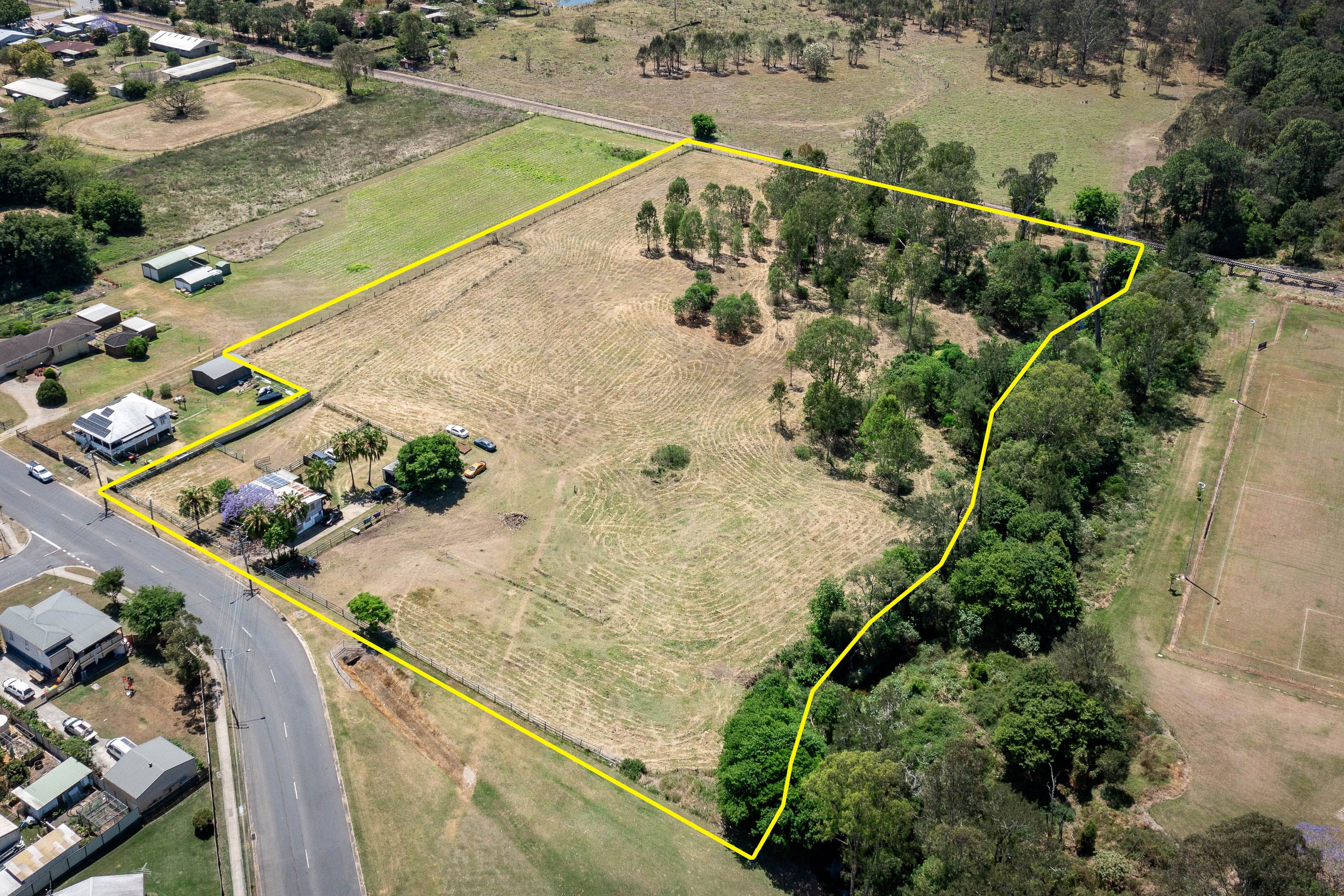 86 Stafford Street, Silkstone QLD 4304