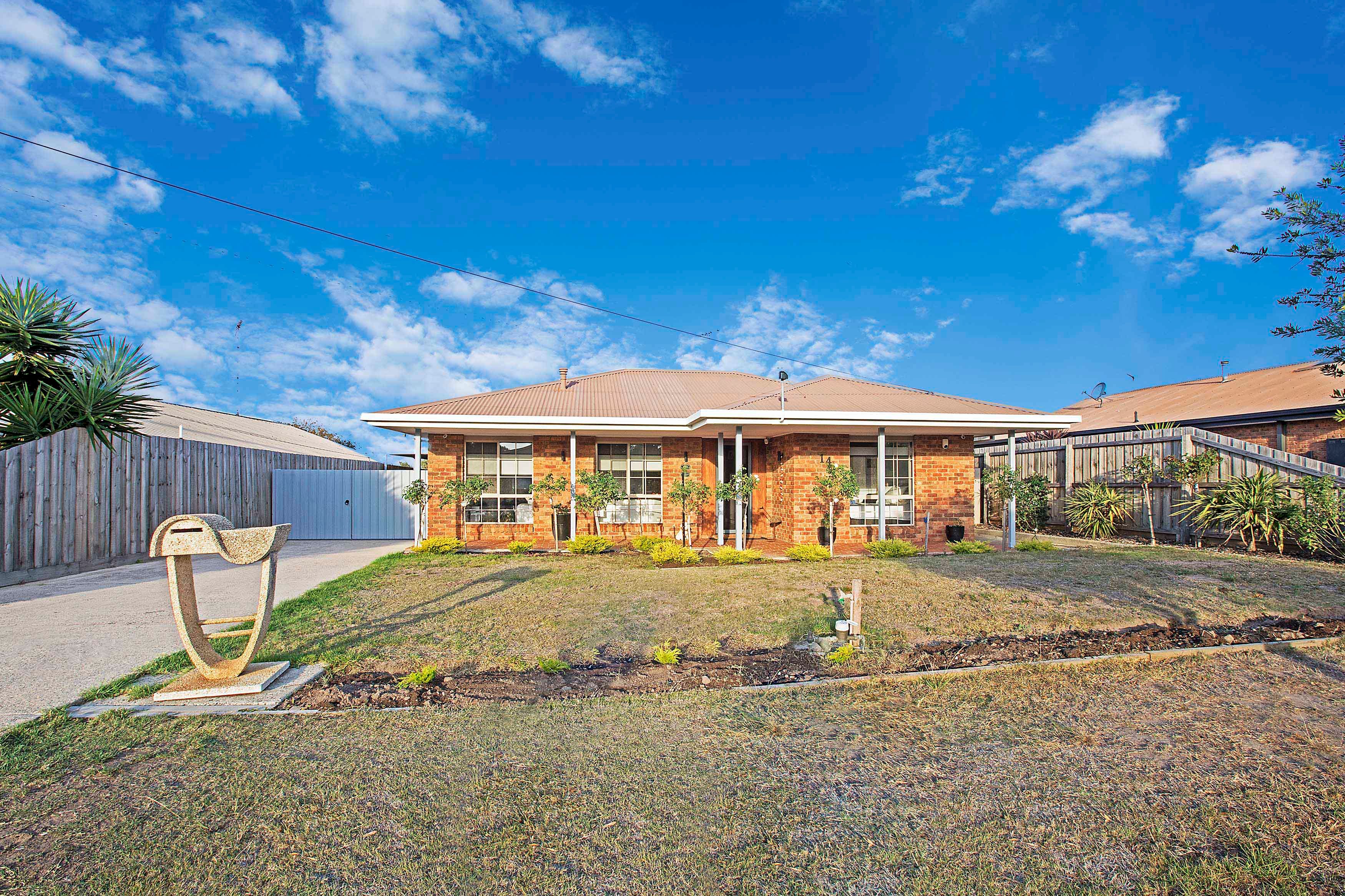 14 Sandalwood Court, Grovedale VIC 3216