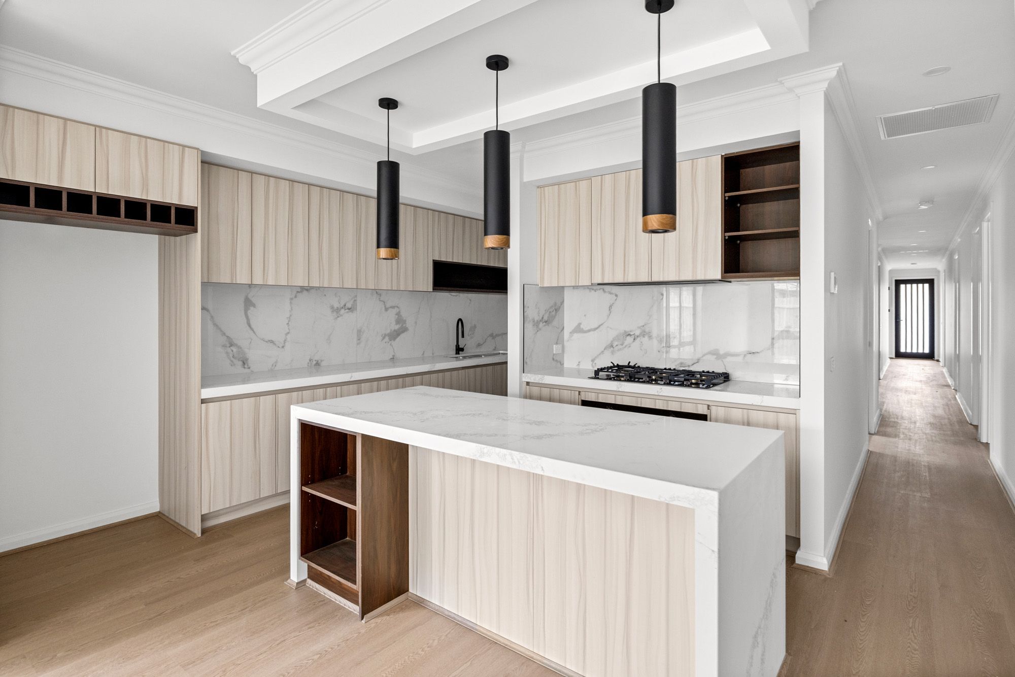 70 Coltan Avenue — photo 4 of 18