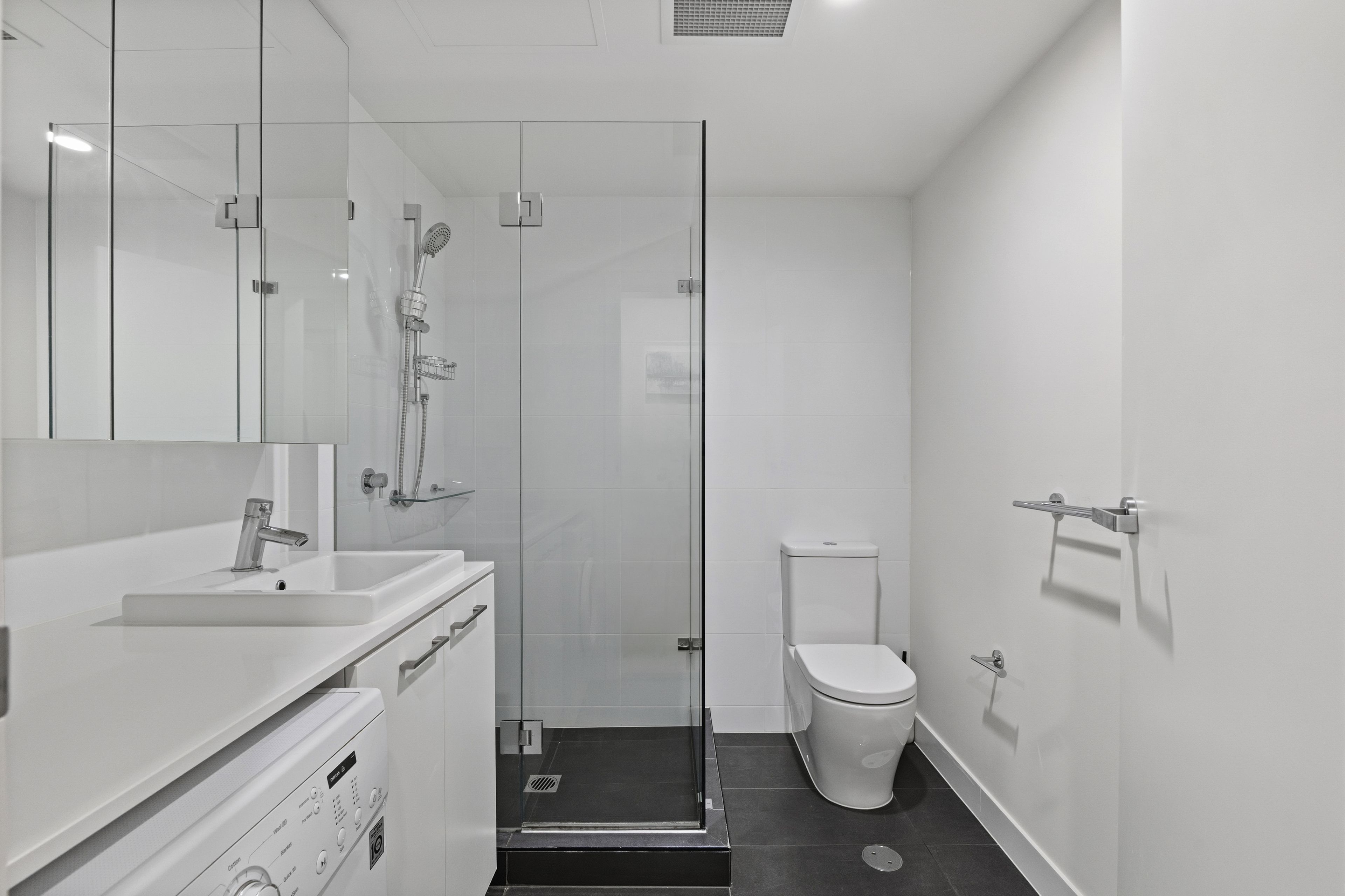 505/143 Halifax Street — photo 9 of 14