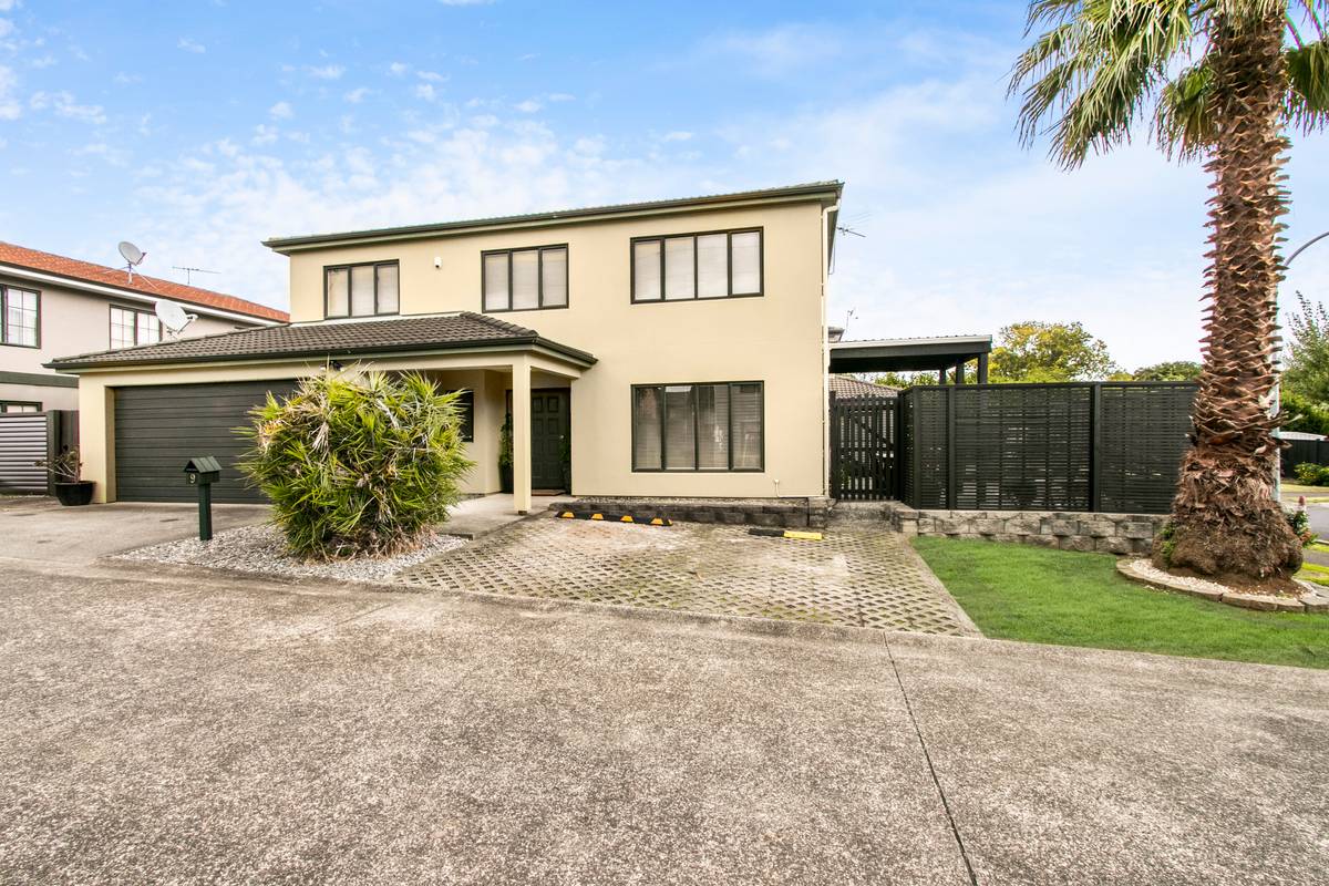 9 Whitbourne Heights, The Gardens, Manukau City Real Estate Ray White New Zealand
