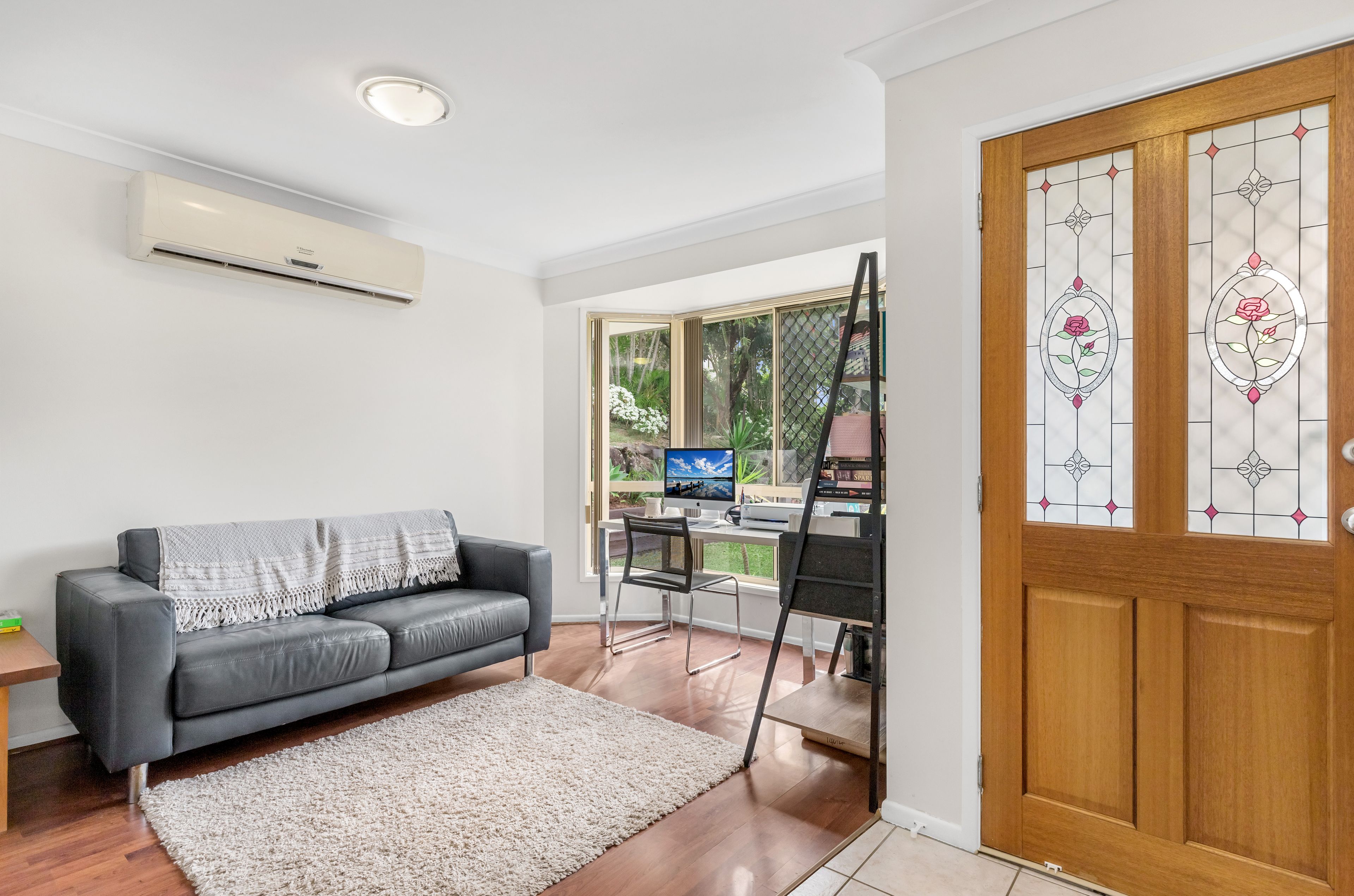 17 Tiffany Court, Eatons Hill, QLD 4037
