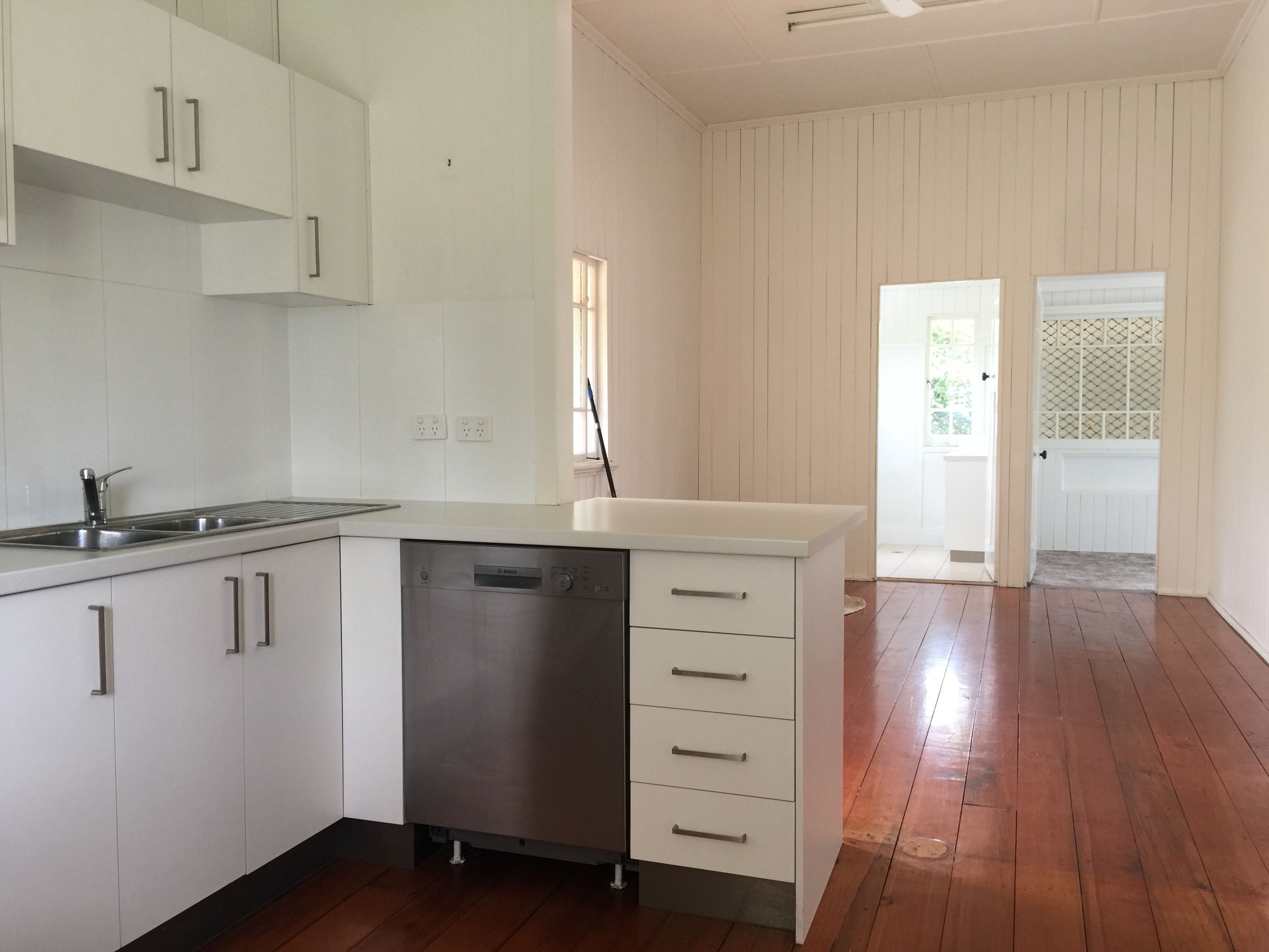 274 Oxley Road, Graceville, QLD 4075