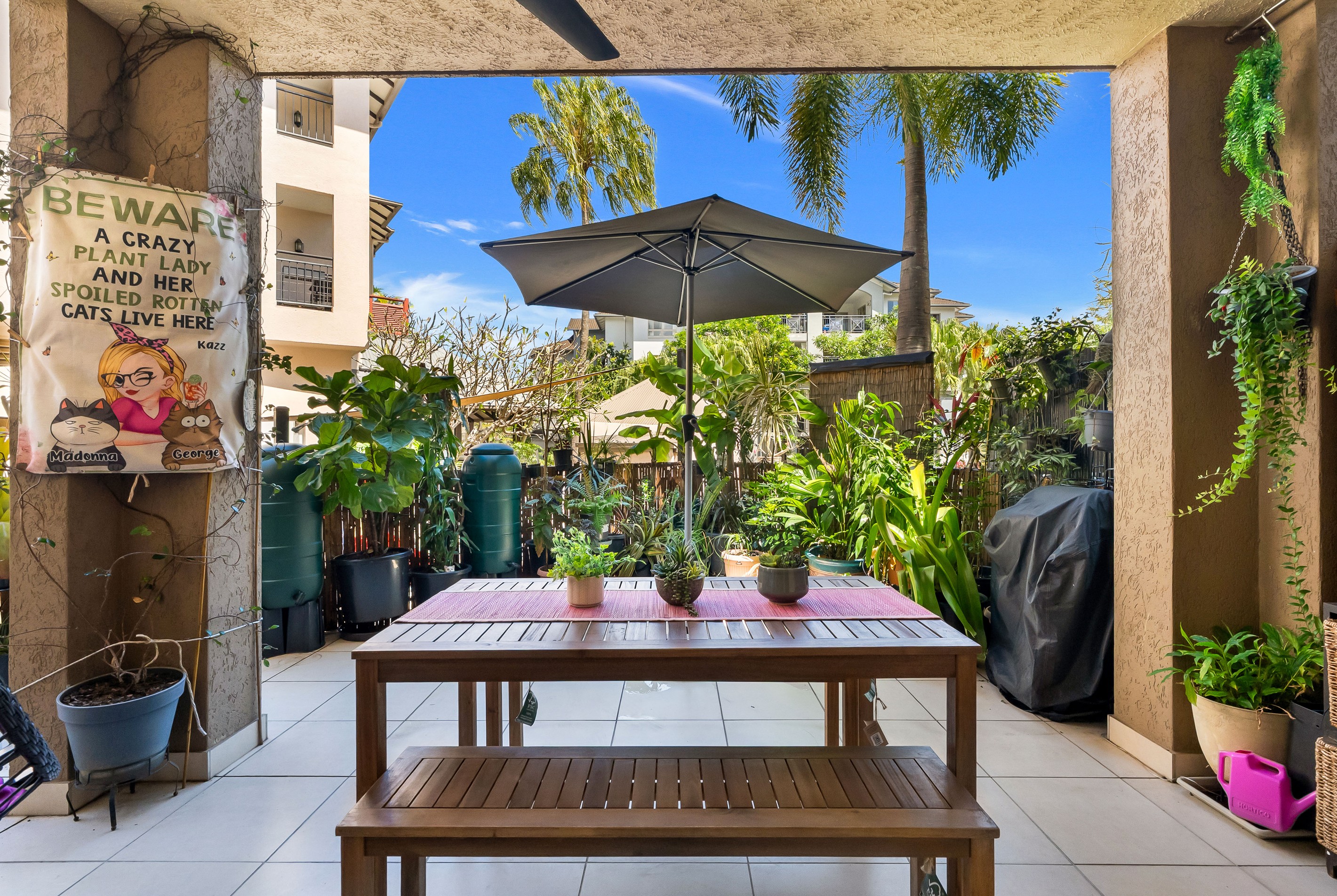 1718/2-10 Greenslopes Street, Cairns North, QLD 4870