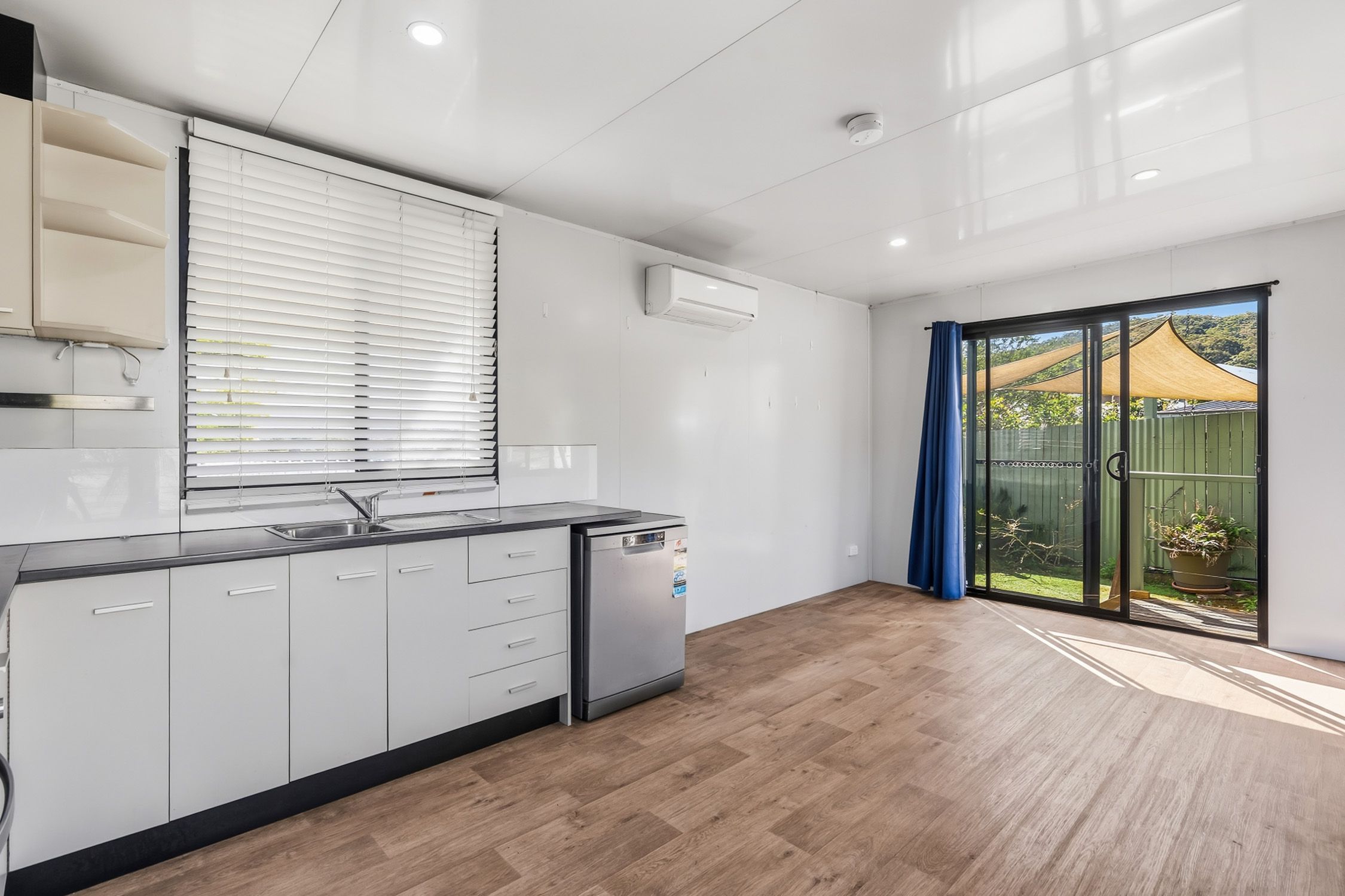 39 Macquarie Road — photo 10 of 13