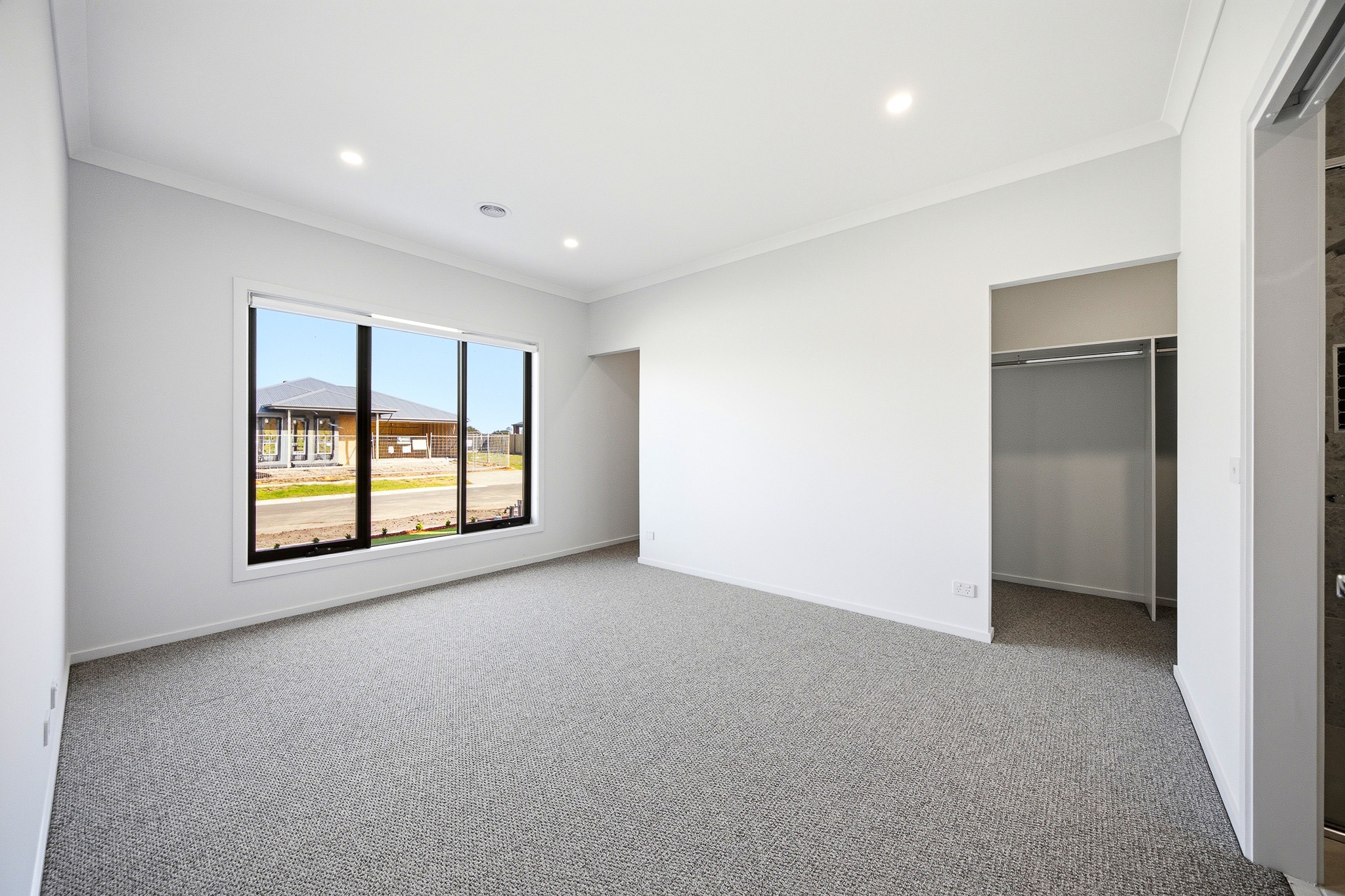 11 Khaki Street, Clyde, VIC 3978