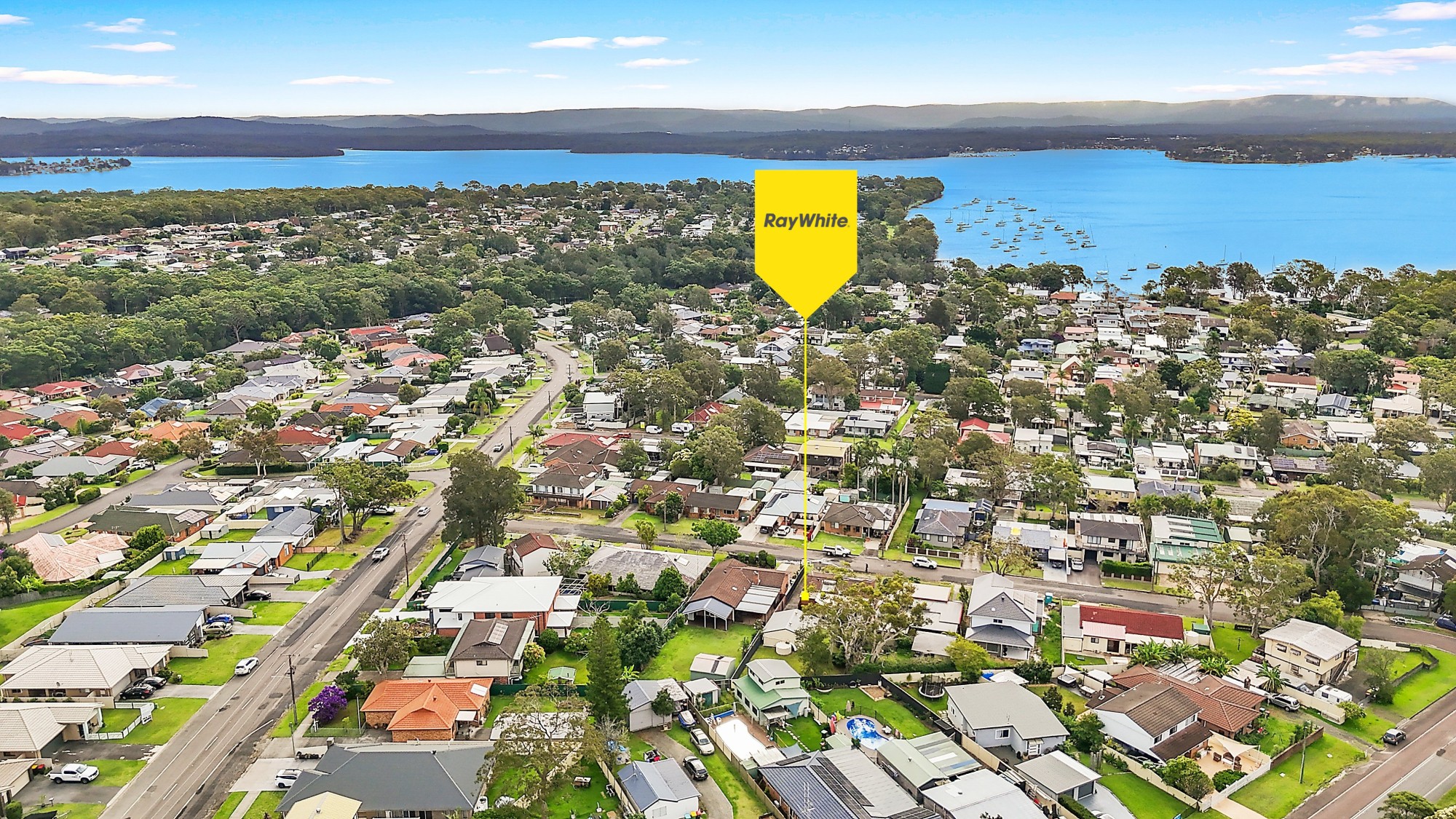 7 Naroo Avenue, Summerland Point, NSW 2259