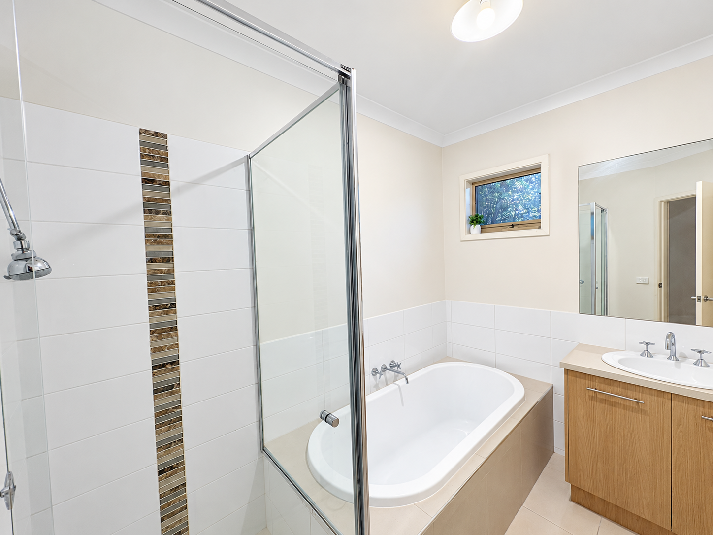 17 Kilwarrie Street — photo 10 of 13