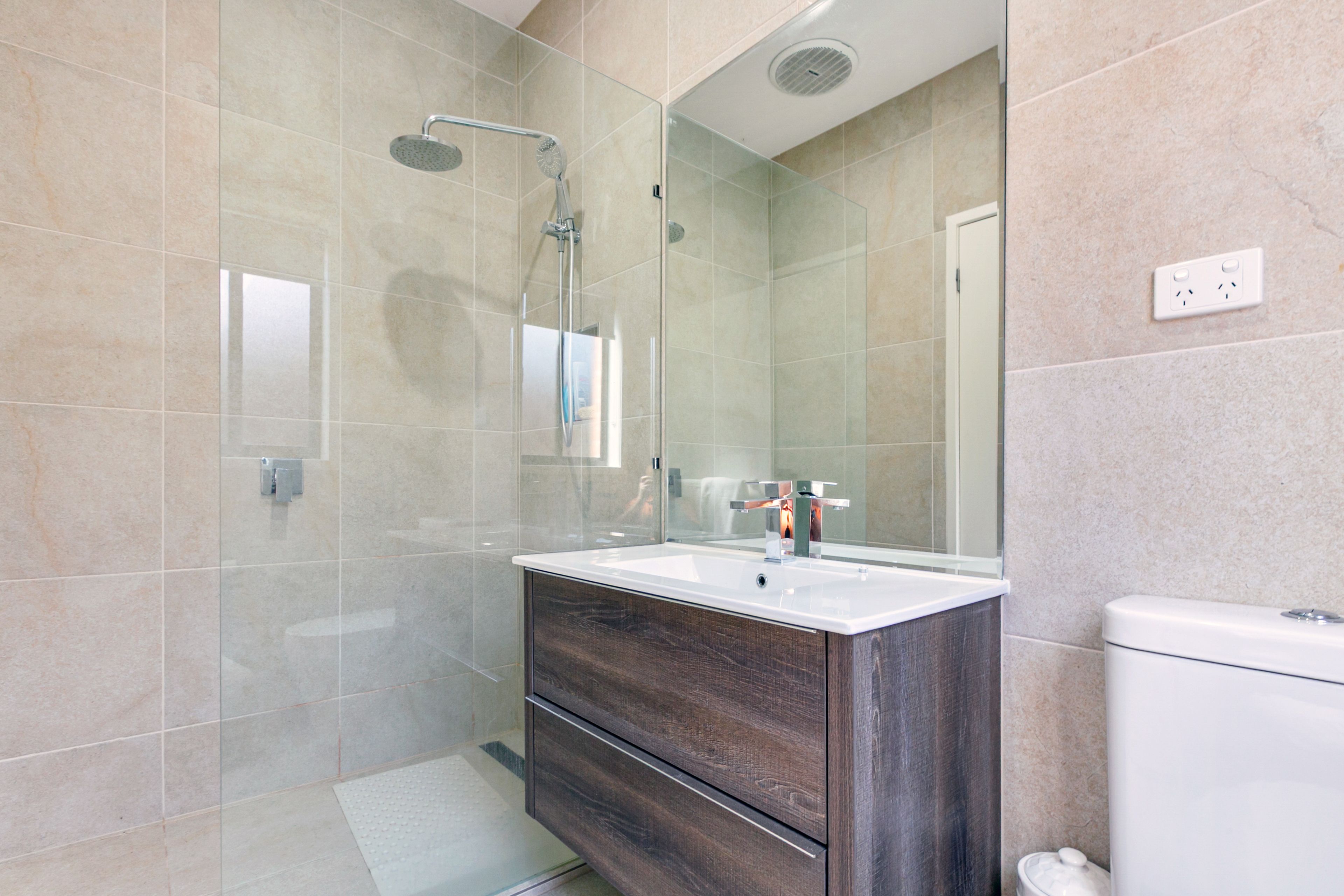 21 Muir Way — photo 10 of 17