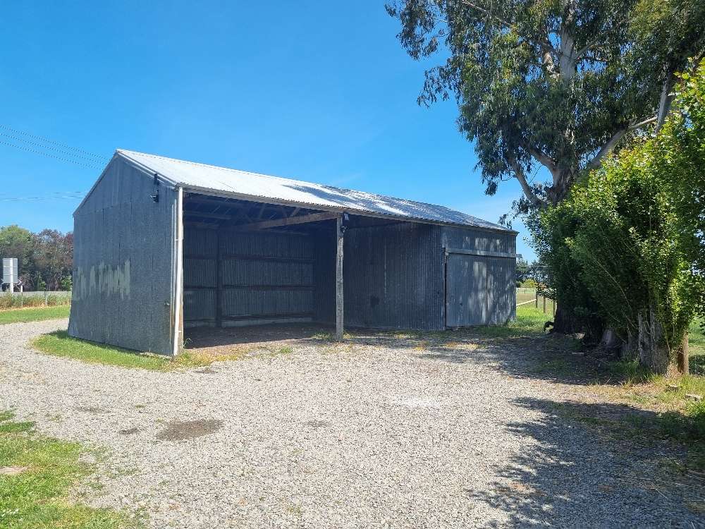 216 Leeston Road photo 14