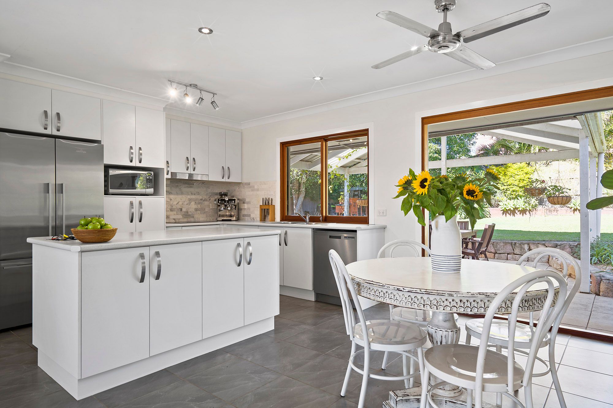 14 Sunset Street, Rochedale South, QLD 4123