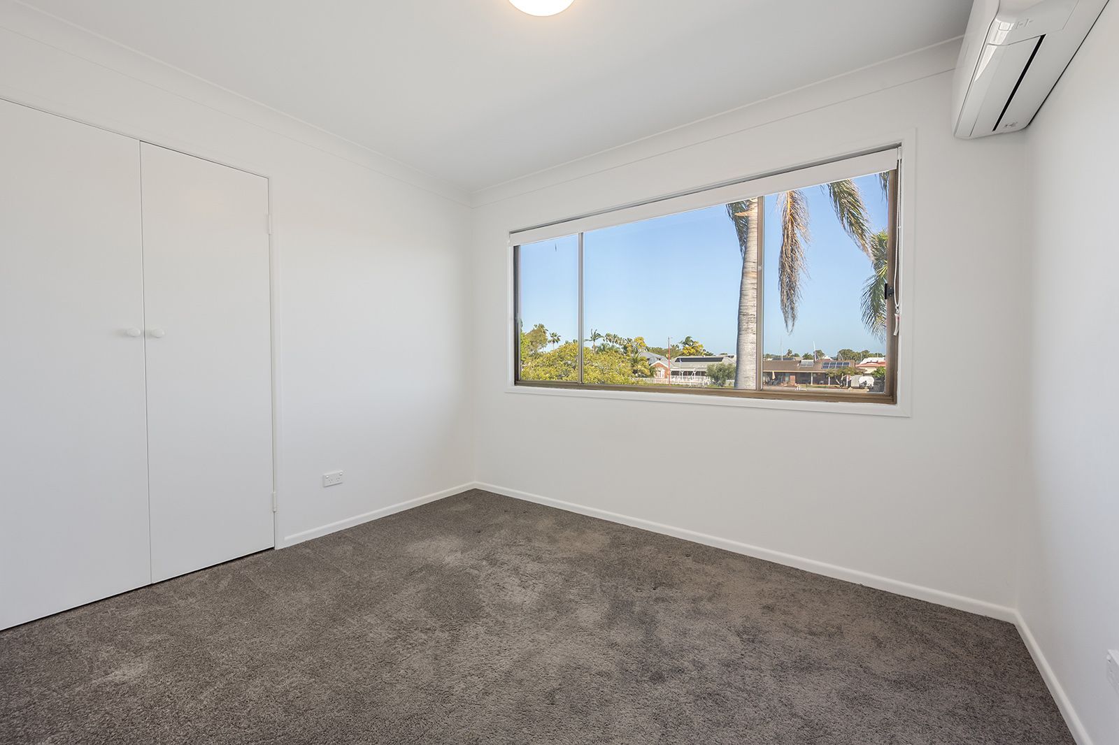 6 Southern Cross Drive — photo 12 of 15