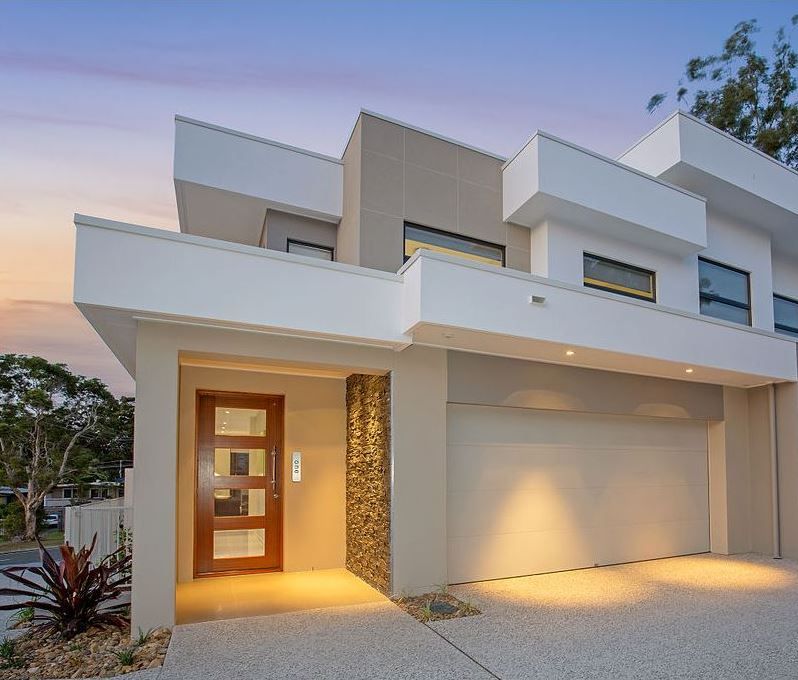 206 Cotlew Street, Southport QLD 4215