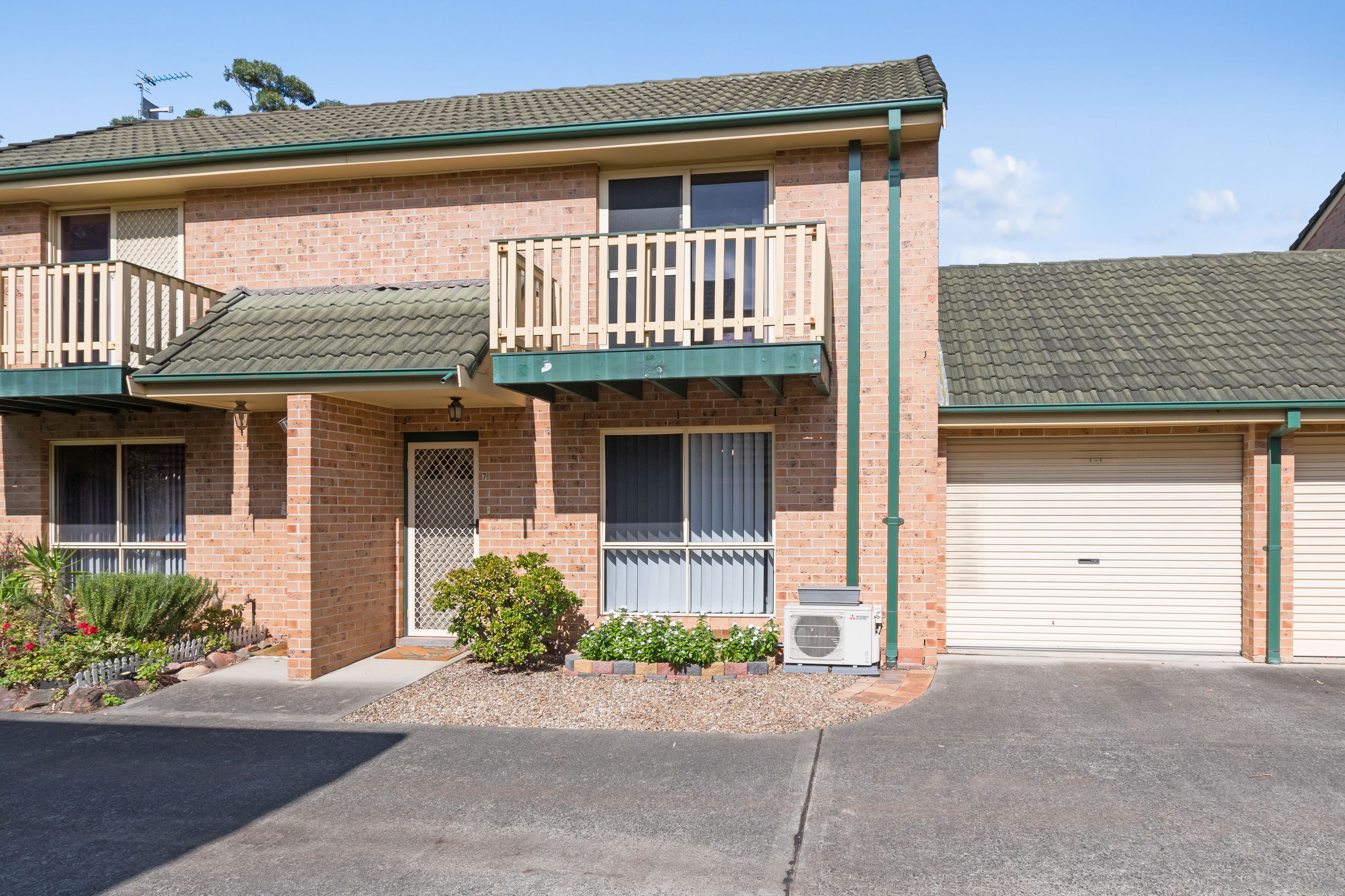 34-36 Bateman Avenue, Albion Park Rail NSW 2527