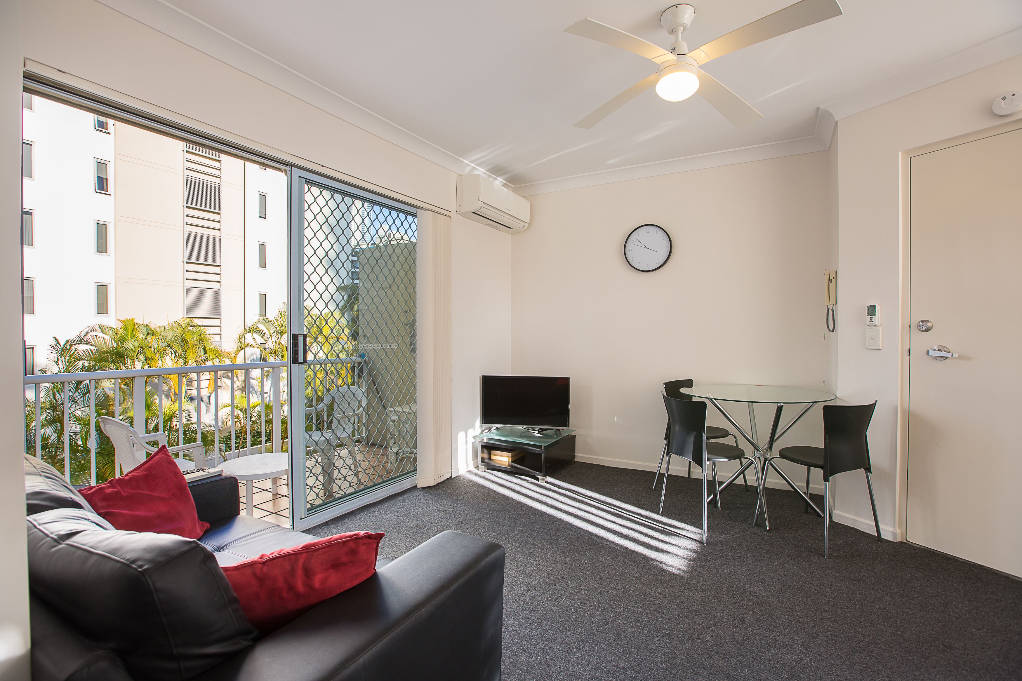 20/33 Cypress Avenue, Surfers Paradise, QLD 4217