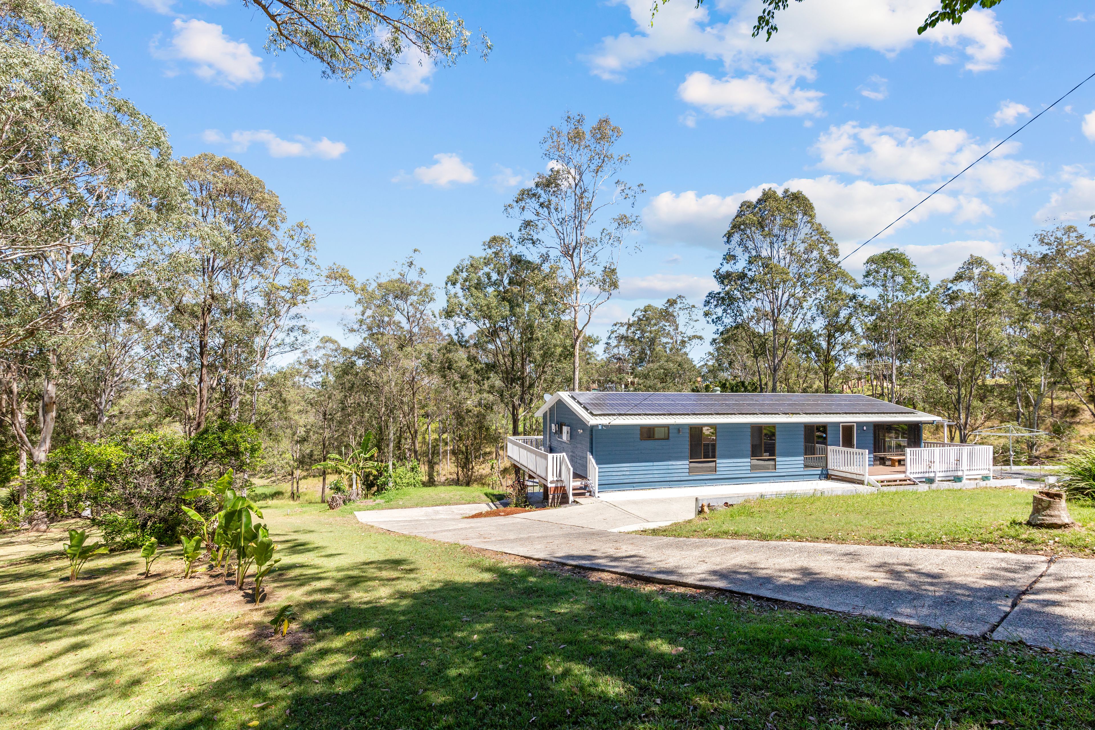 3 Hilda Close — photo 24 of 25