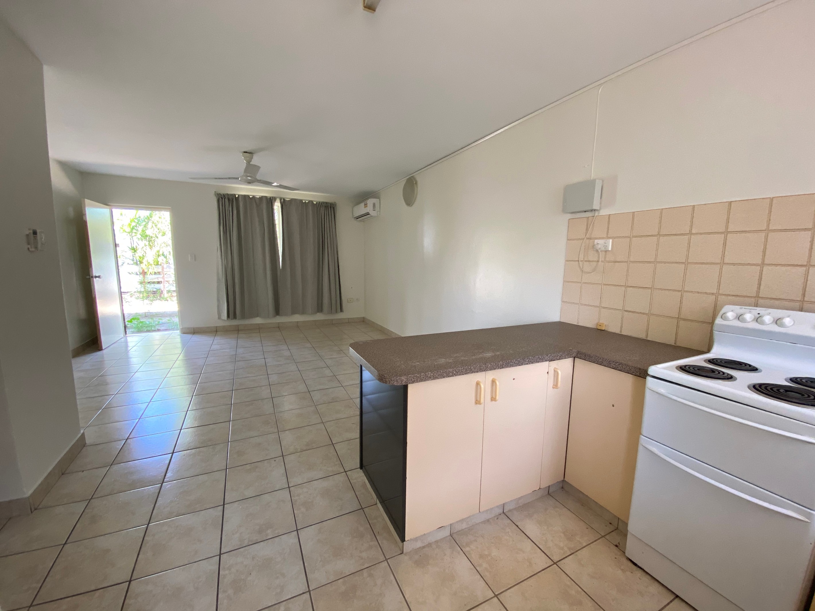 1/9 Nation Crescent, Coconut Grove, NT 0810
