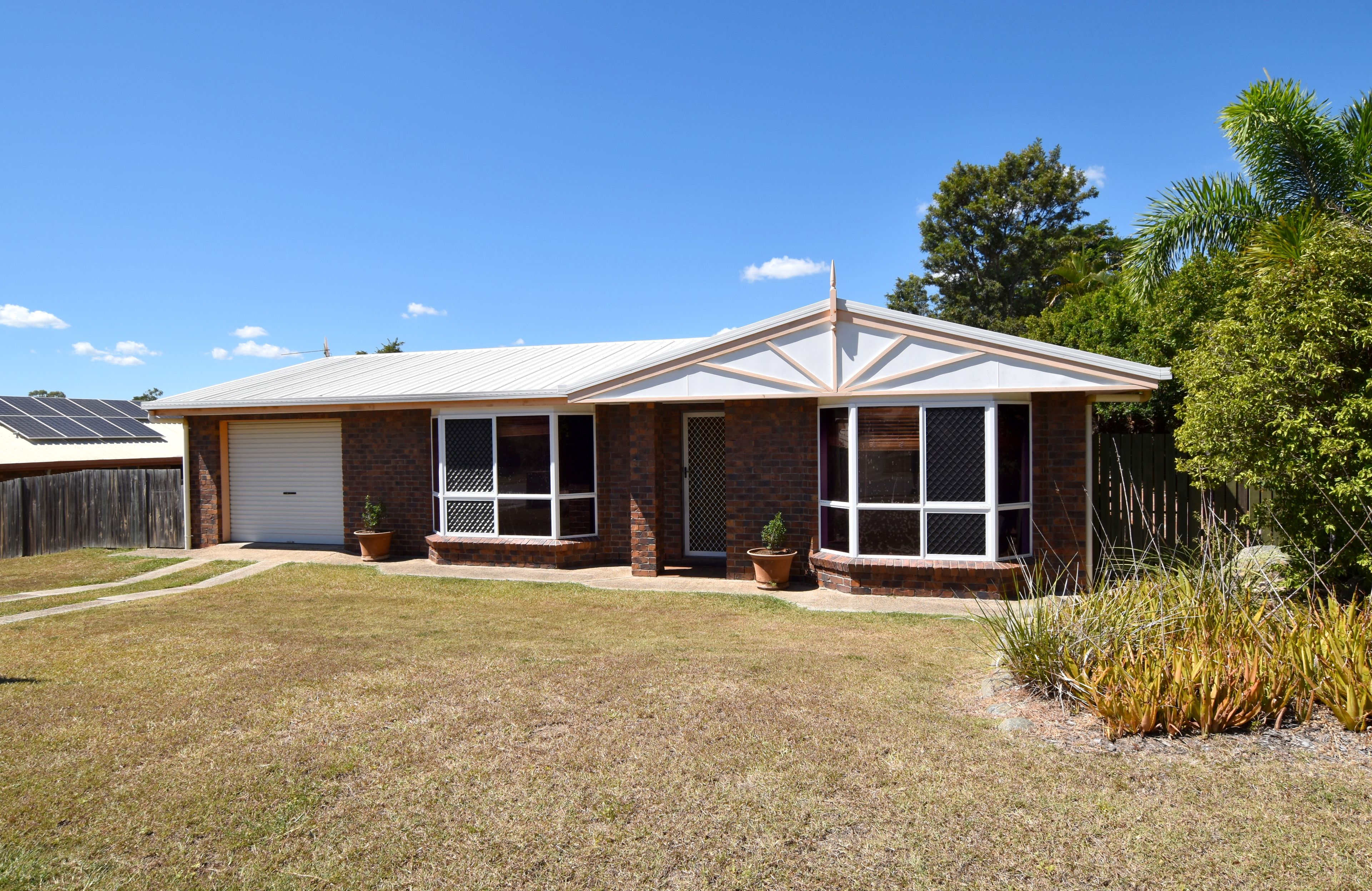 9 Carbeen Street, Kin Kora, QLD 4680