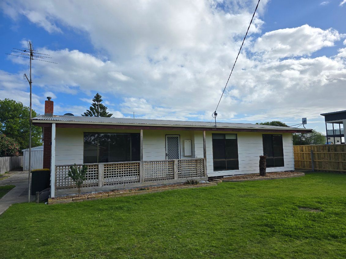 40 Stewart Street — photo from Ray White Foster