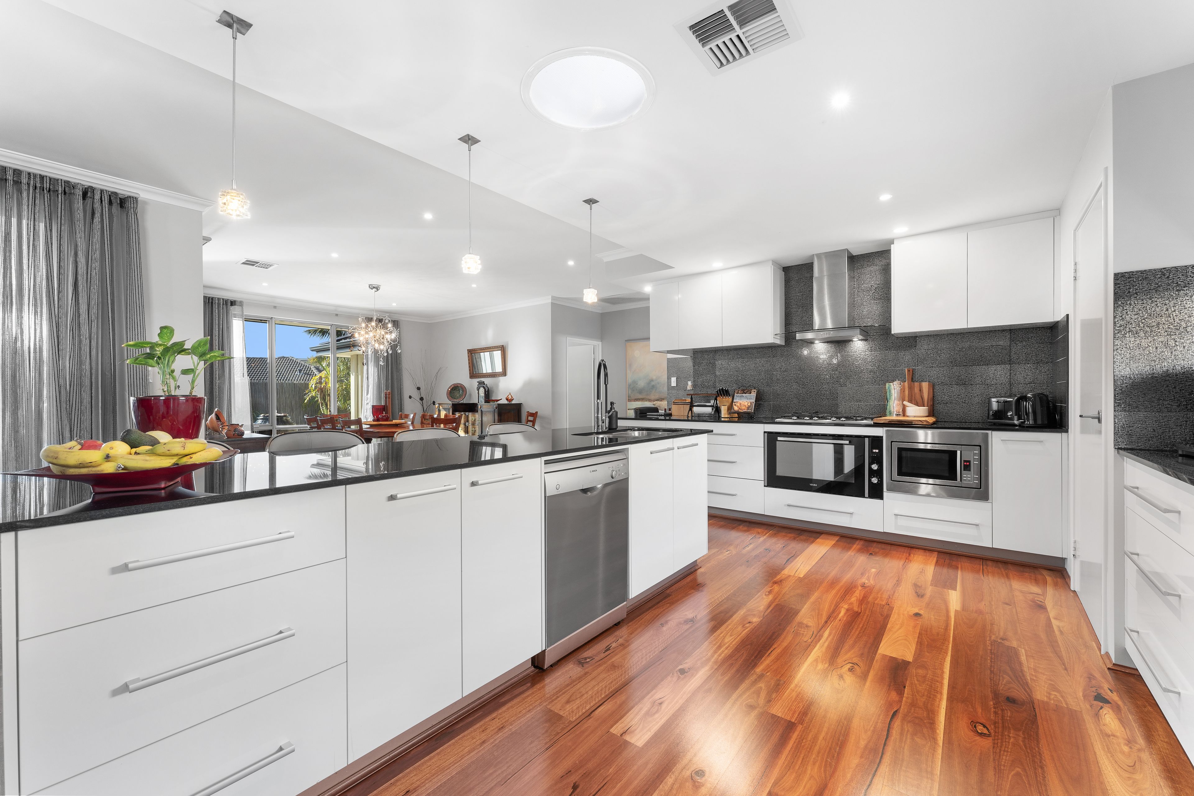 6 William Street — photo 13 of 30