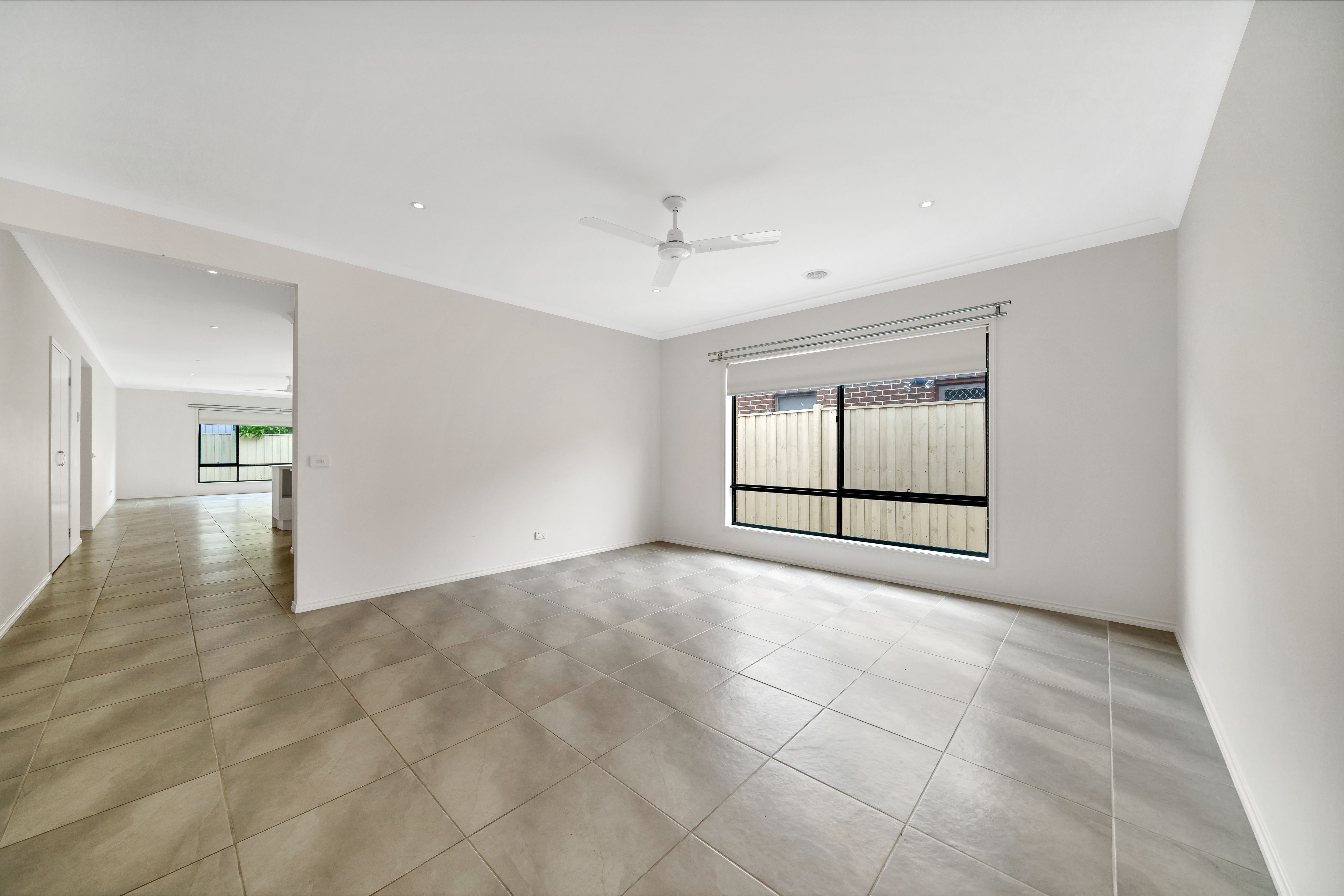 10 Lilydale Avenue — photo 9 of 18