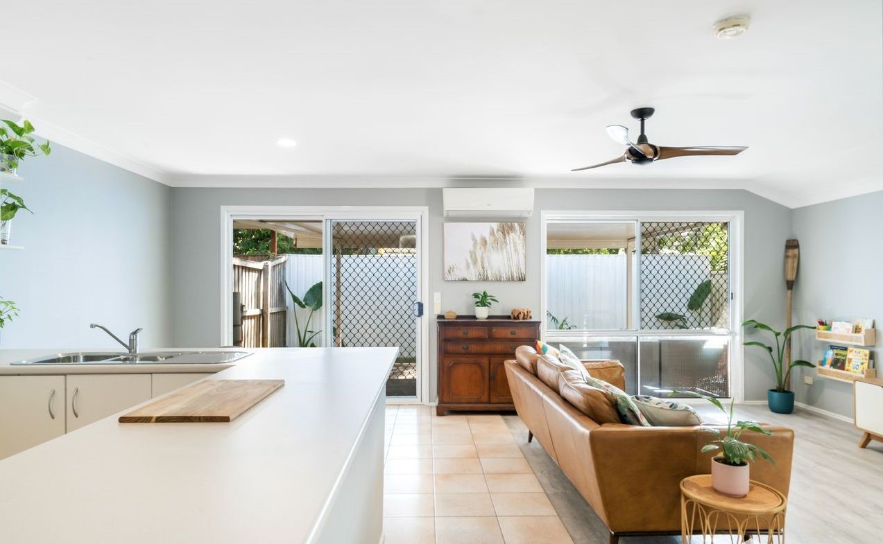 2/19 Tallebudgera Drive, Palm Beach, QLD 4221