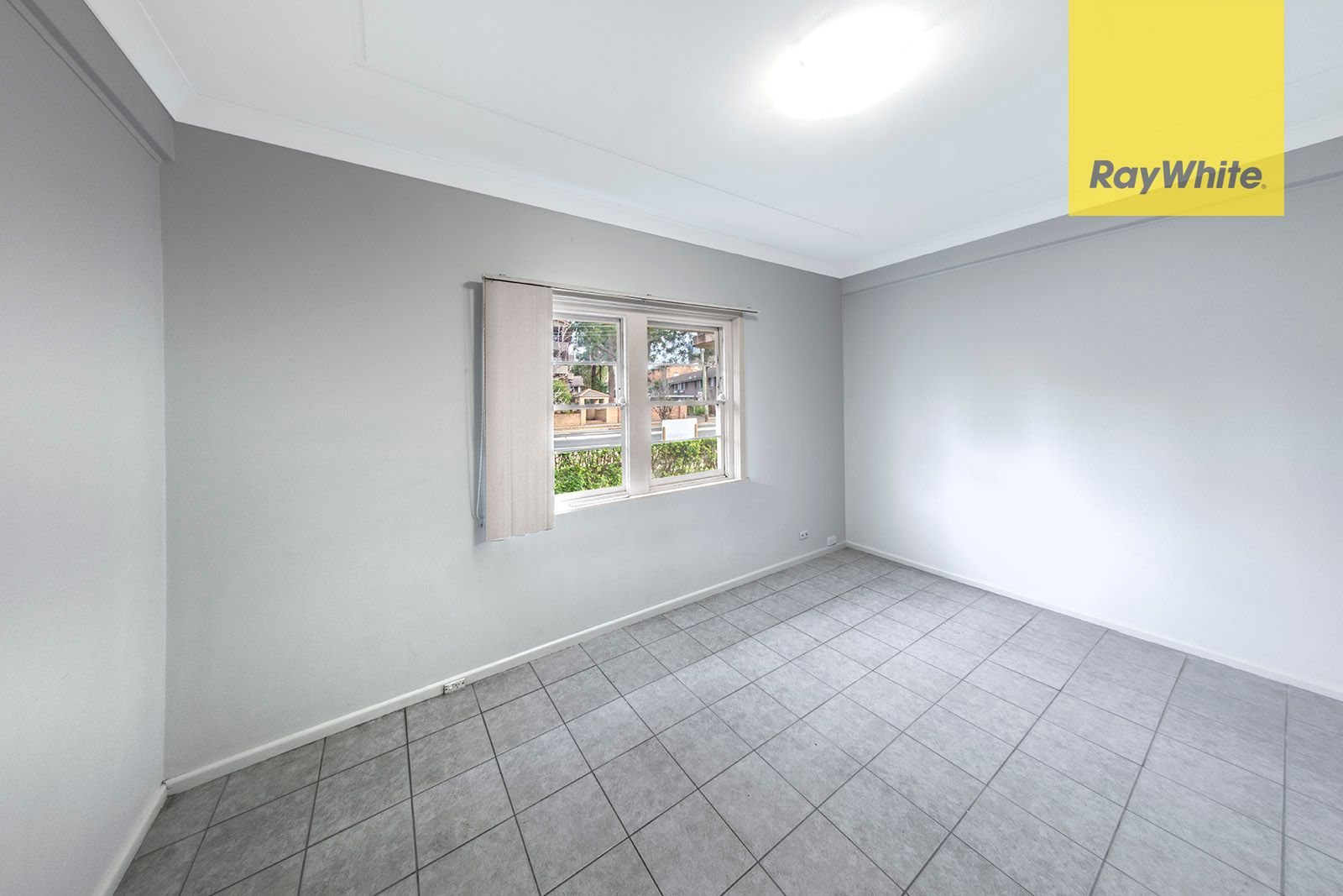 1/68 Victoria Road — photo 4 of 8
