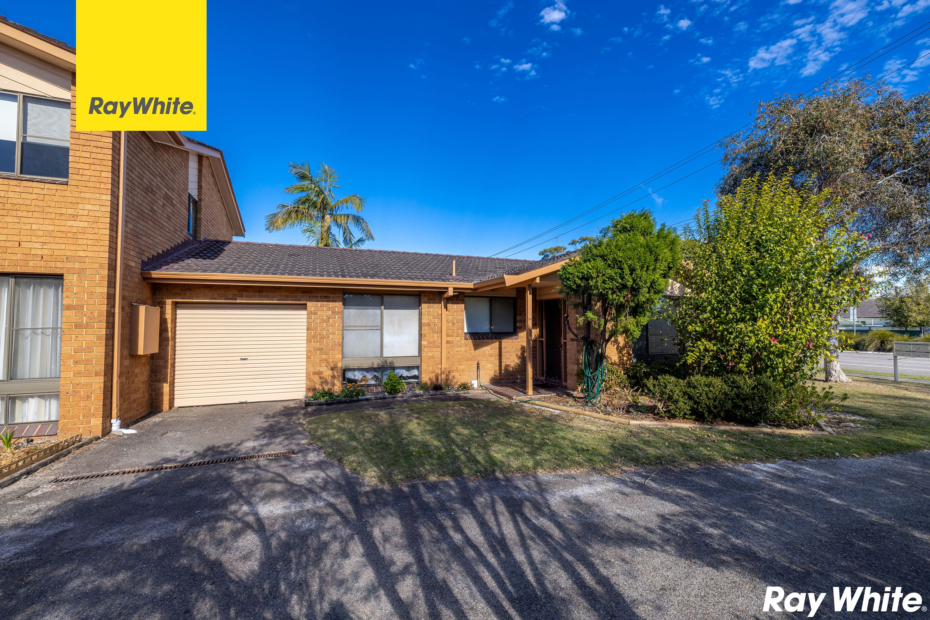 10/102106 MacIntosh Street, Forster, NSW 2428 Sold Villa Ray White