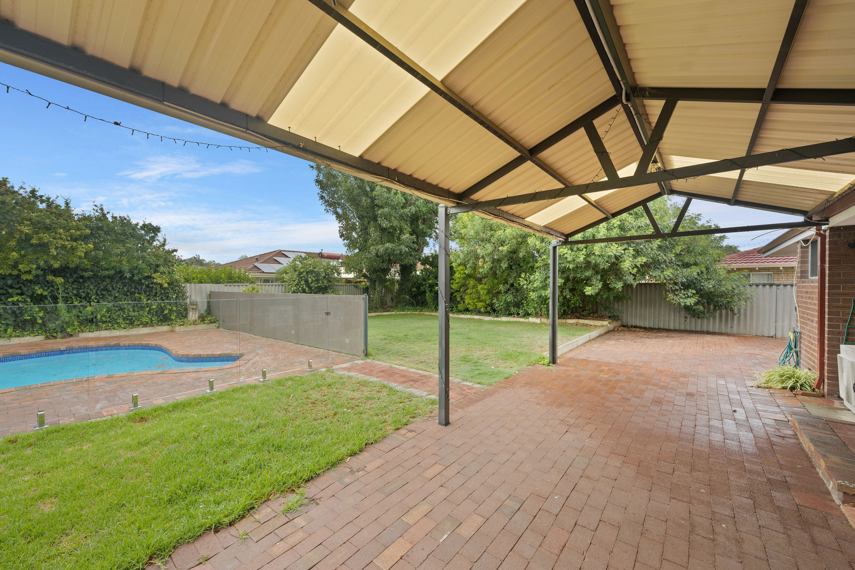 12 Solandra Way, Forrestfield, WA 6058