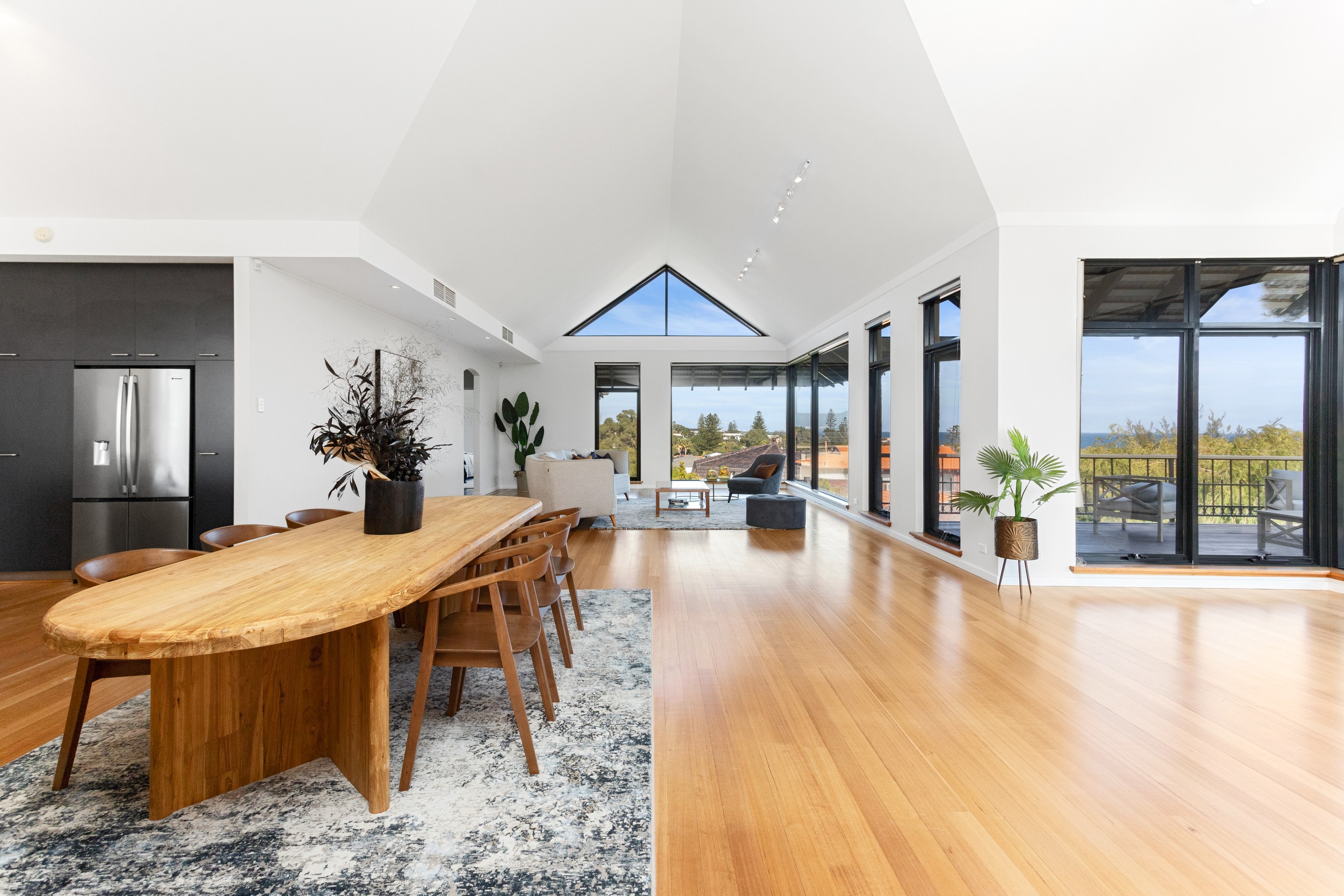 37 Kinkuna Way, City Beach, WA 6015