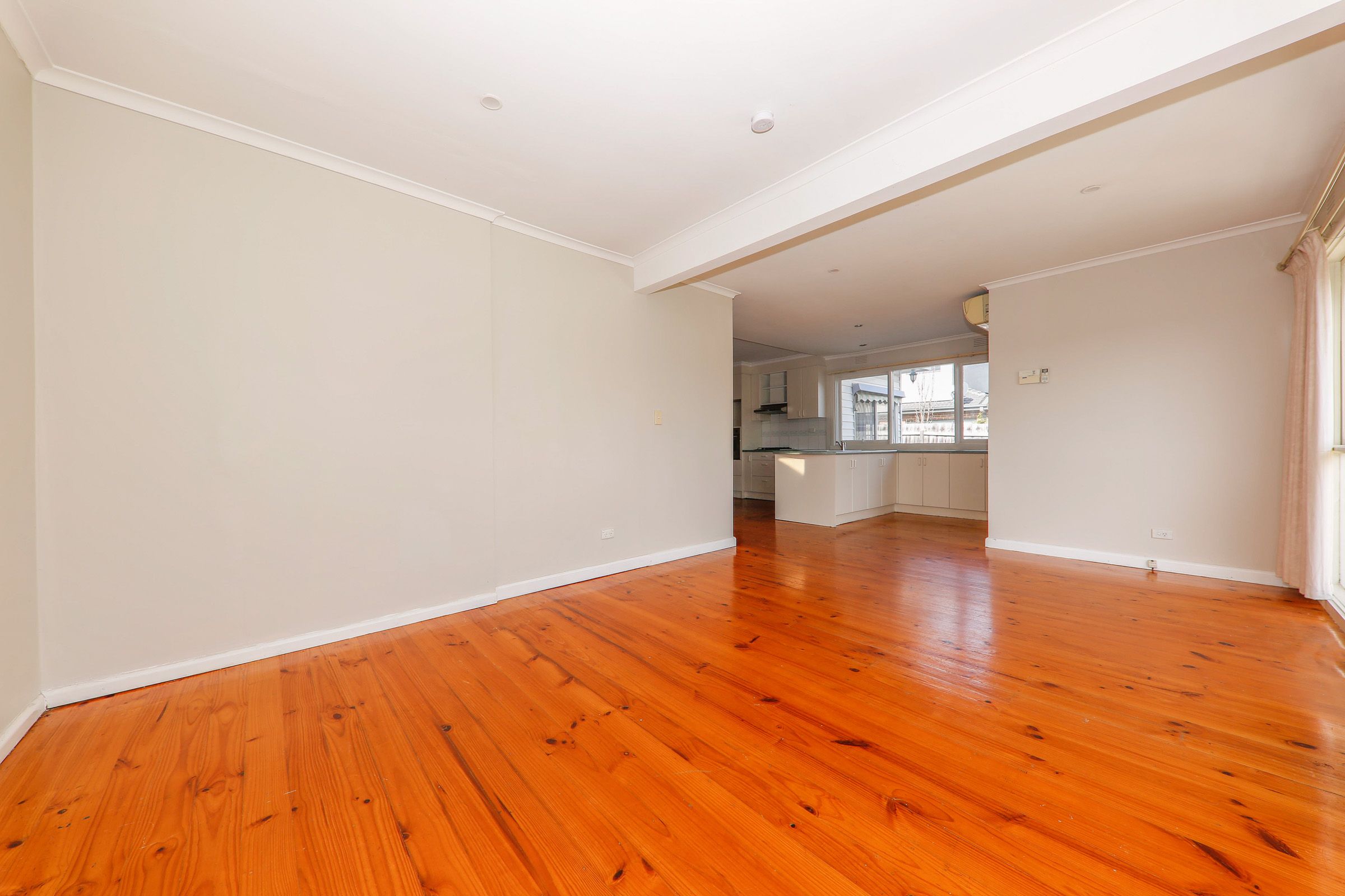 48 cumming Street — photo 9 of 10