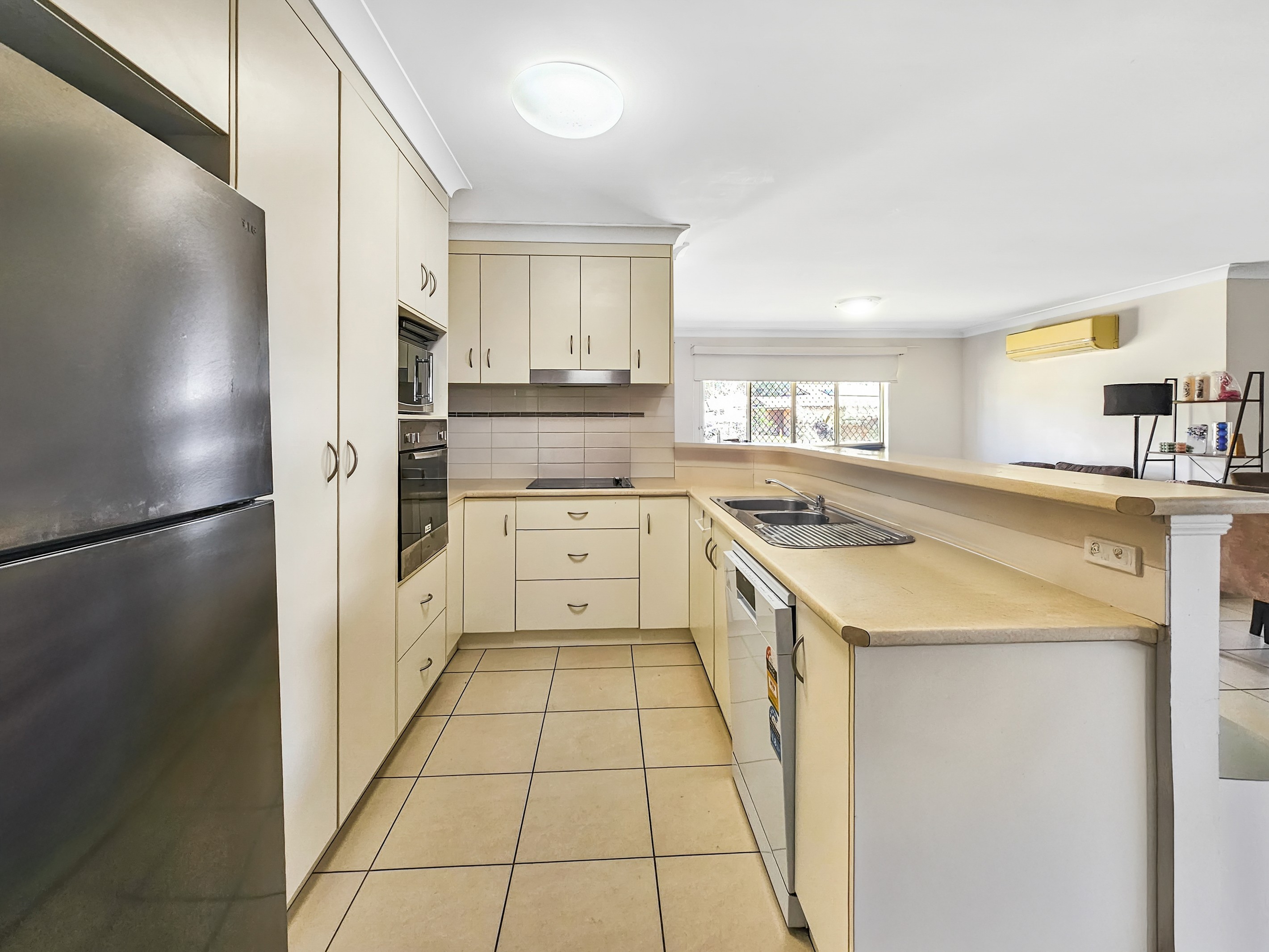 14 Samuel Avenue, Crows Nest, QLD 4355