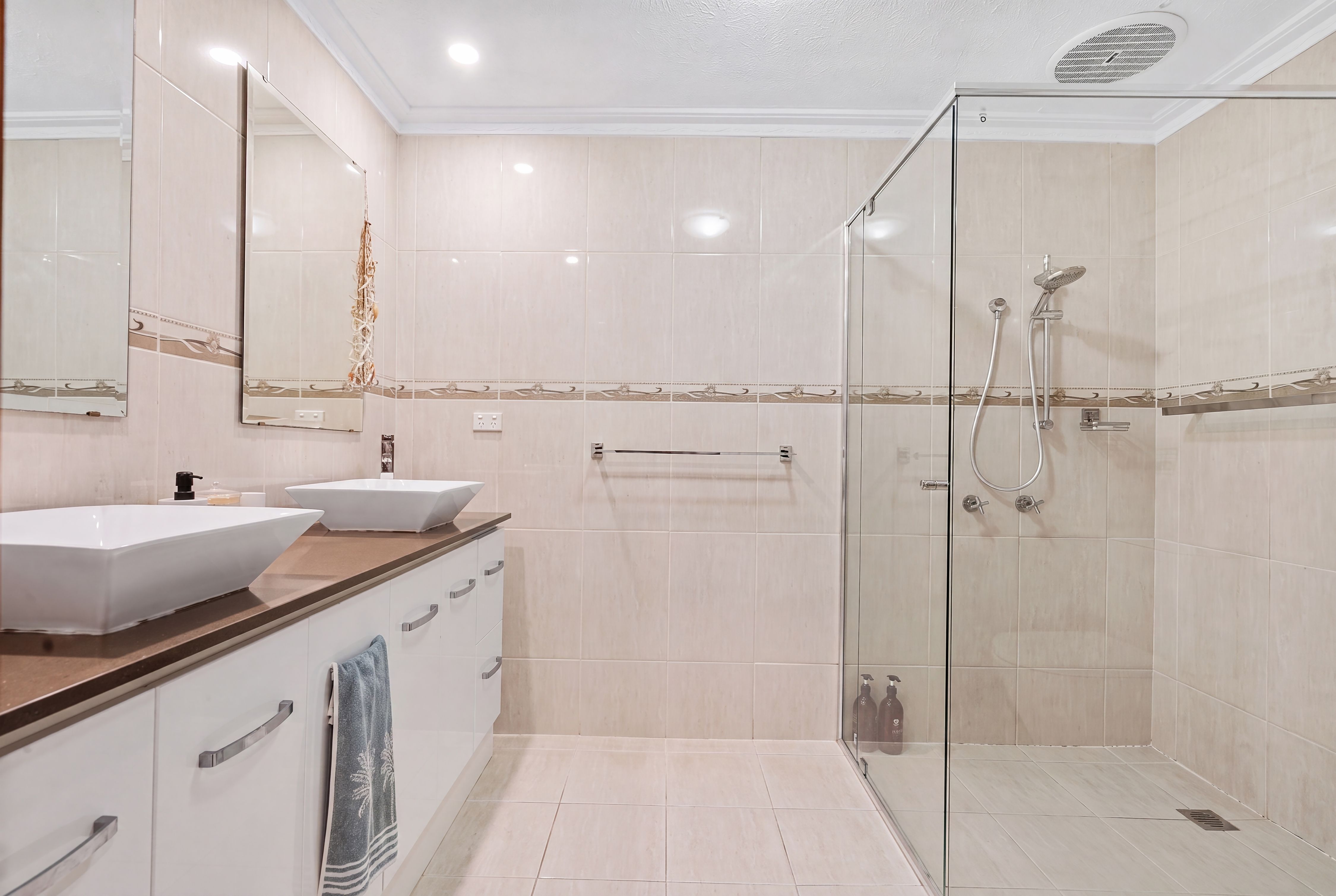 2 Kerry Place — photo 11 of 23