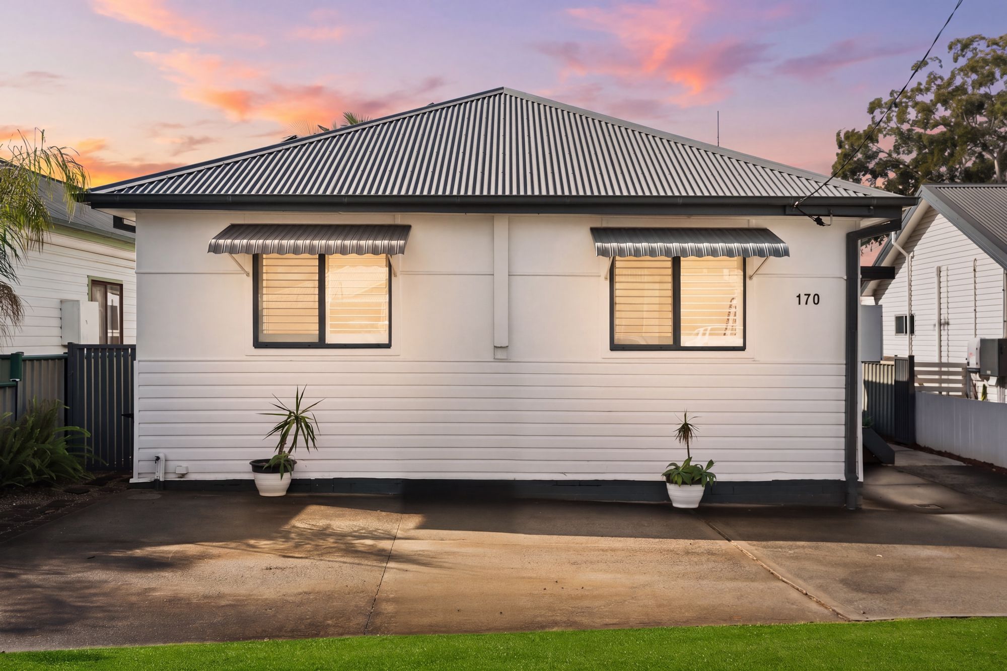 170 Memorial Avenue, Ettalong Beach, NSW 2257