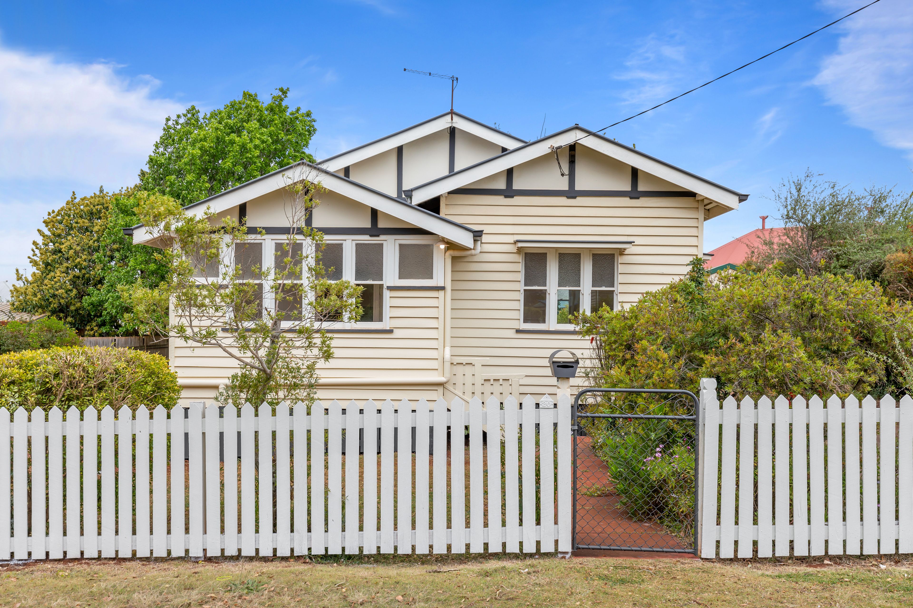 20 Rosewood Street, Toowoomba City QLD 4350