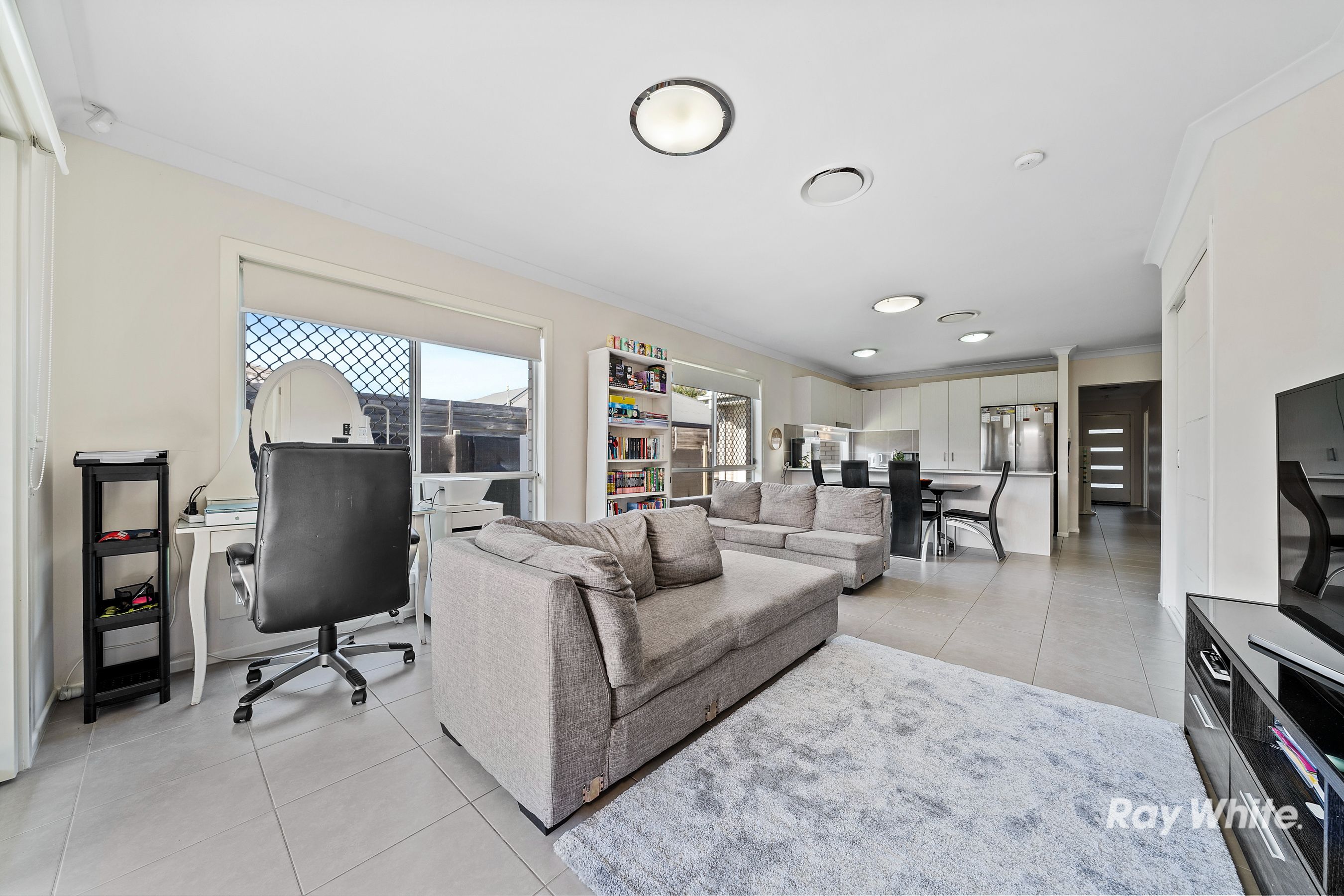 20 Coralina Crescent, Logan Reserve, QLD 4133