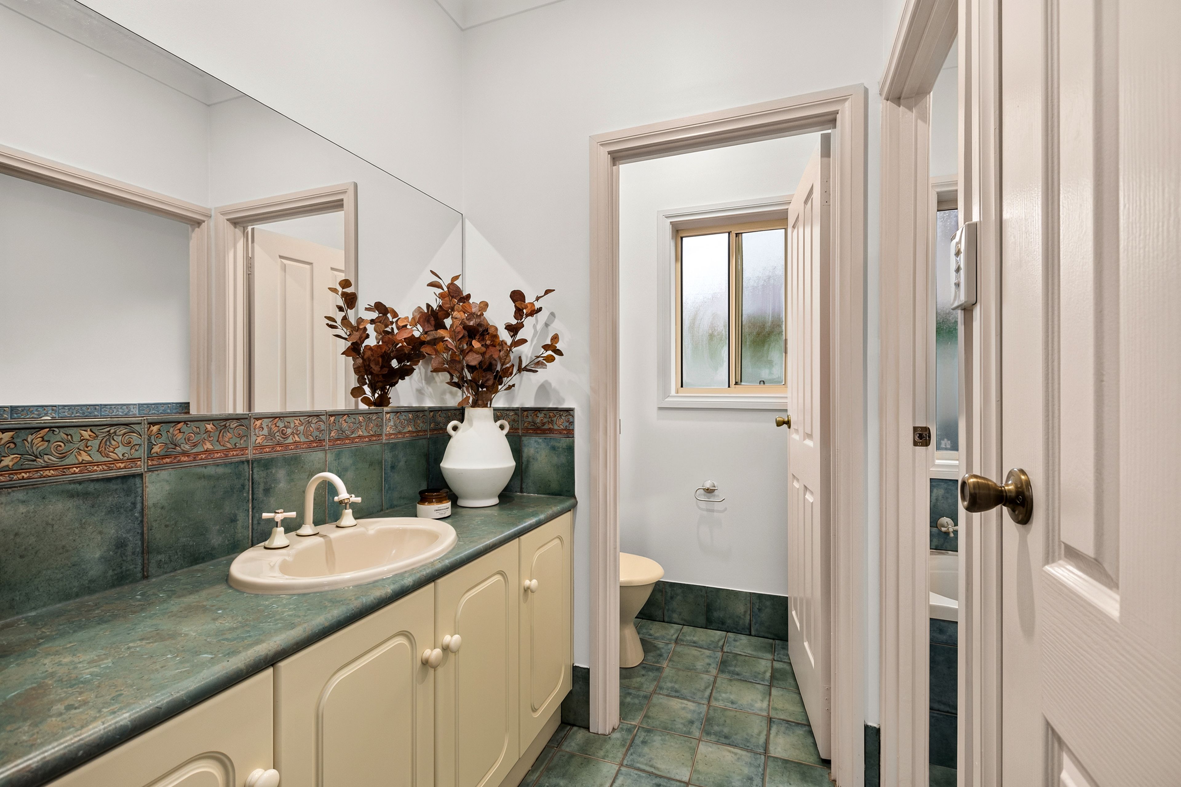 14 Oakdale Drive — photo 17 of 23