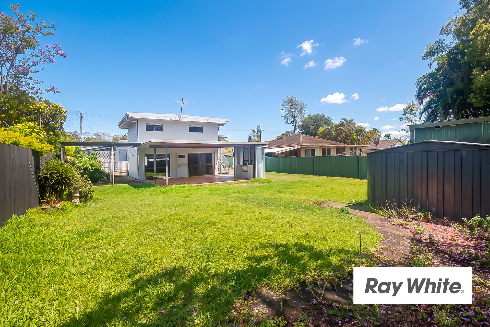 29 Reign Street — photo 14 of 16