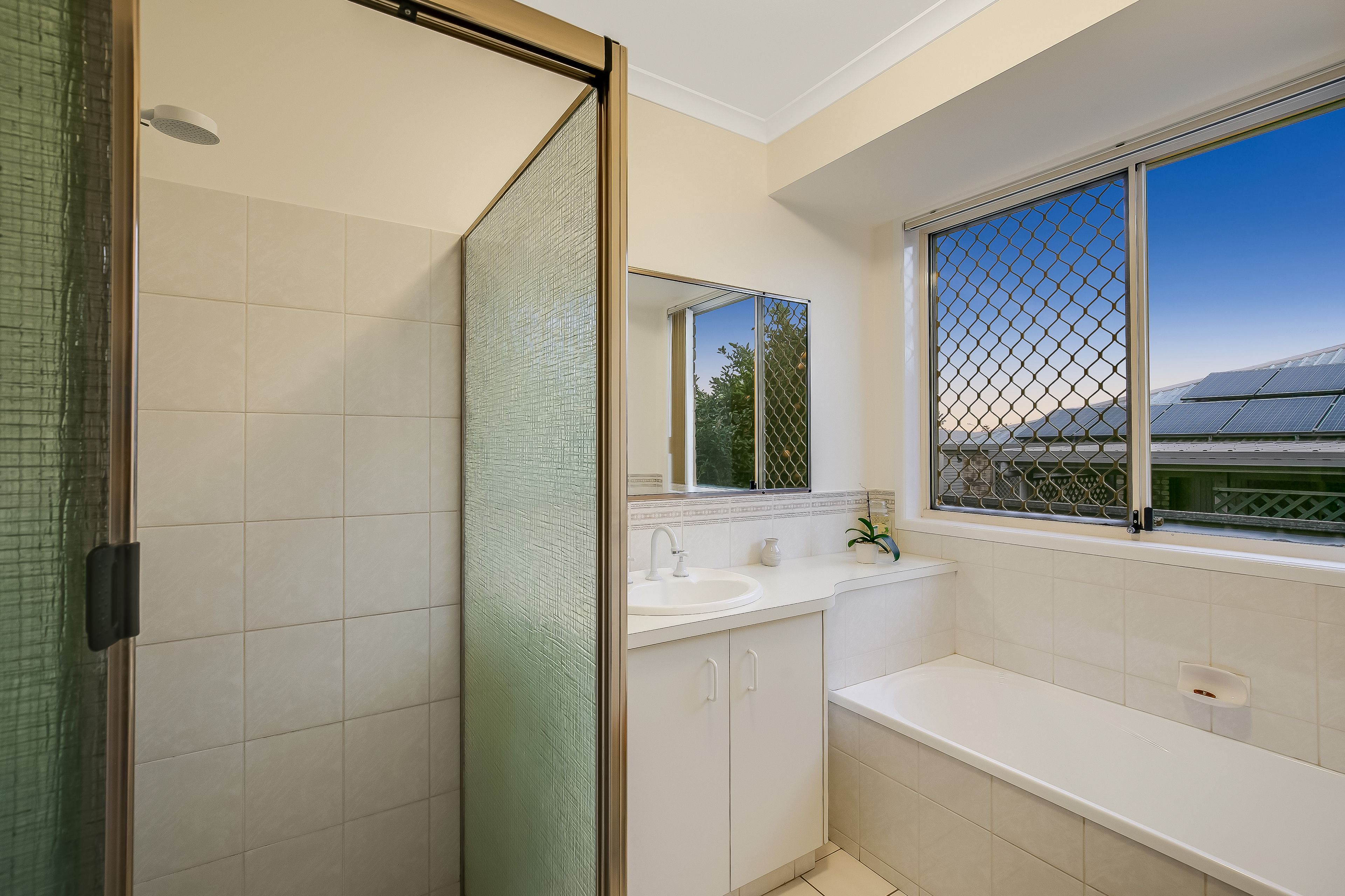 22 Halsworth Street, Cranley, QLD 4350