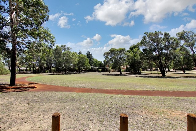 25 Golden Retreat, Bullsbrook, WA 6084