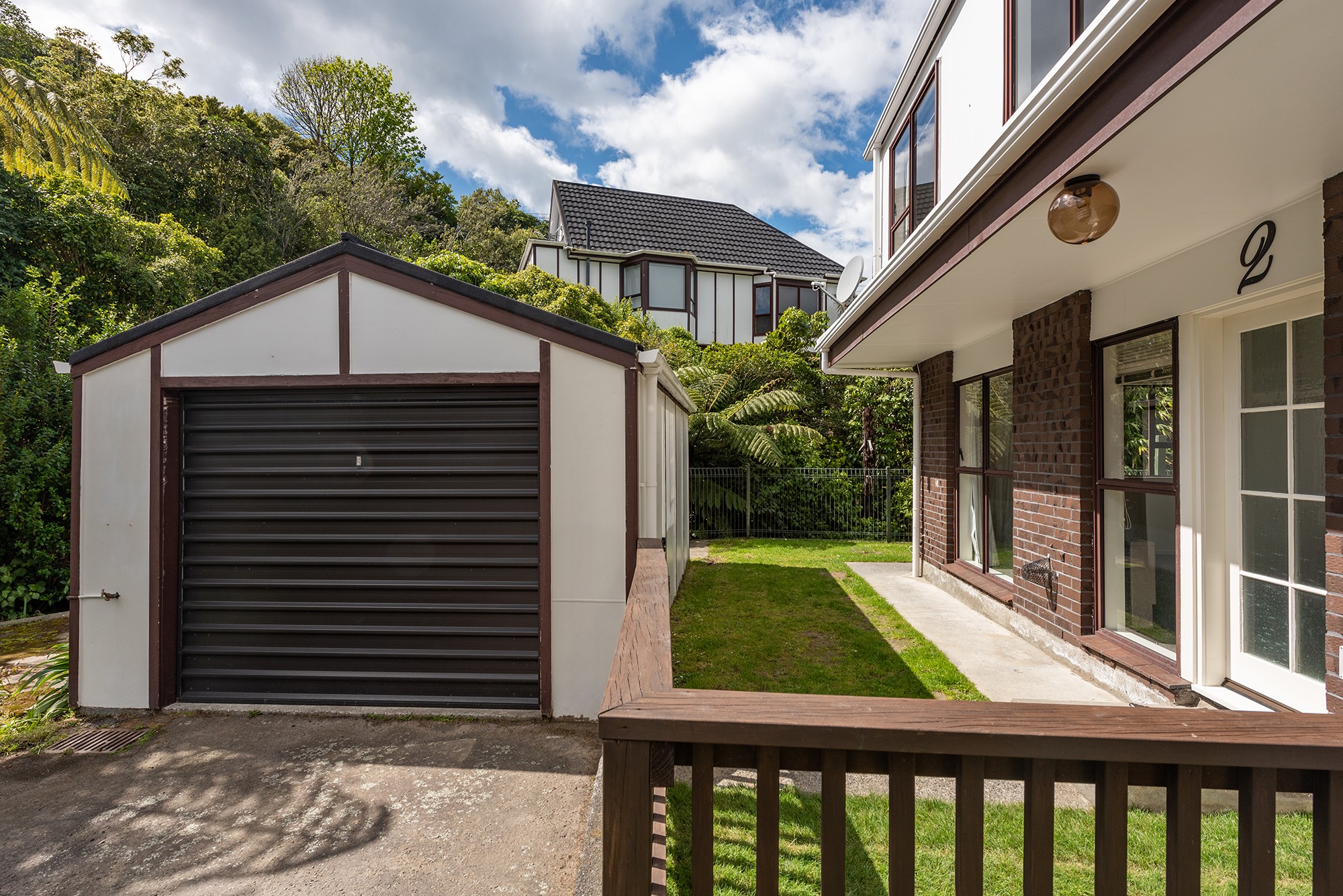 2/75 Delhi Crescent, Khandallah, Wellington City