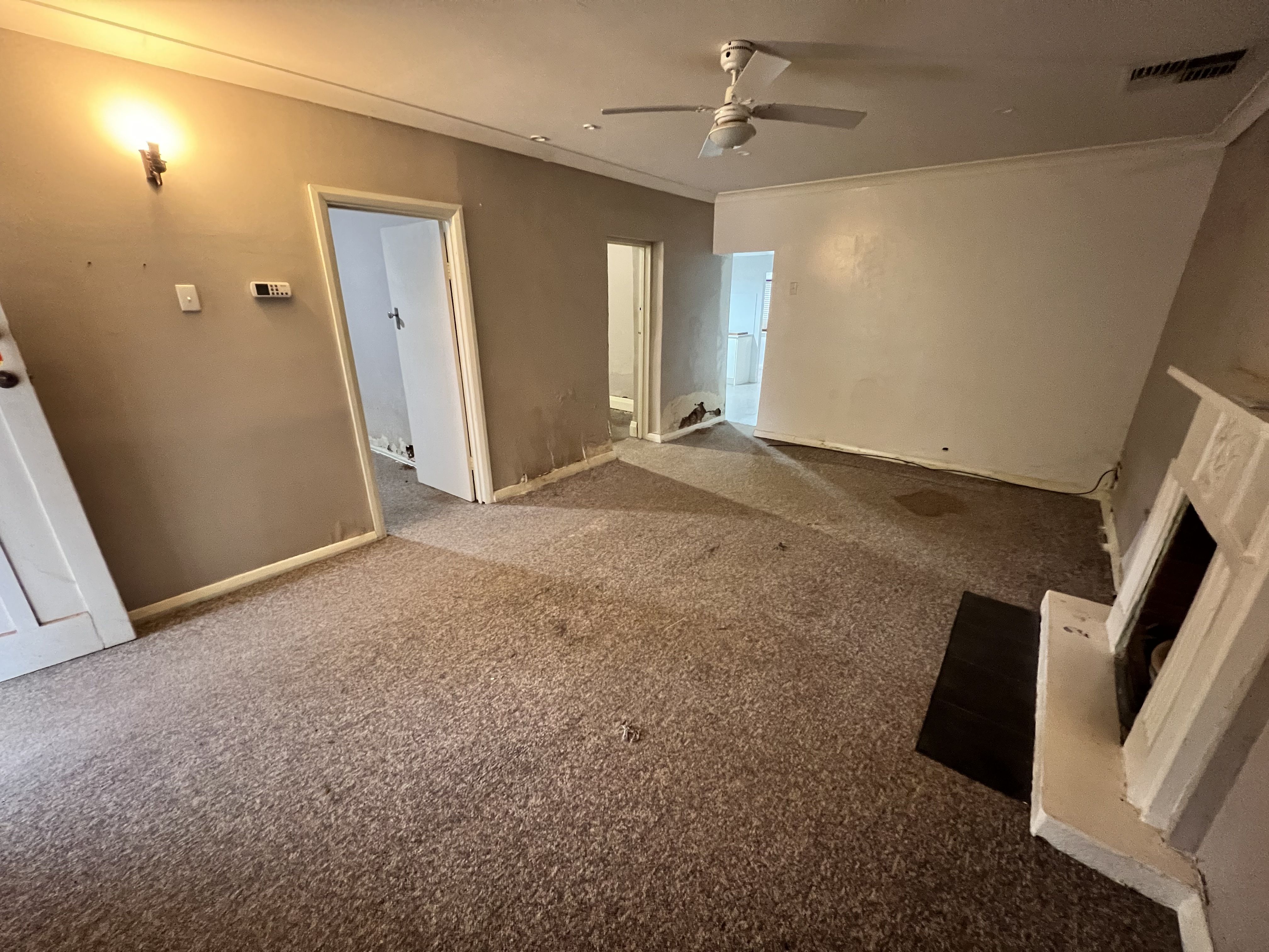 90 Morgan Street — photo 4 of 15