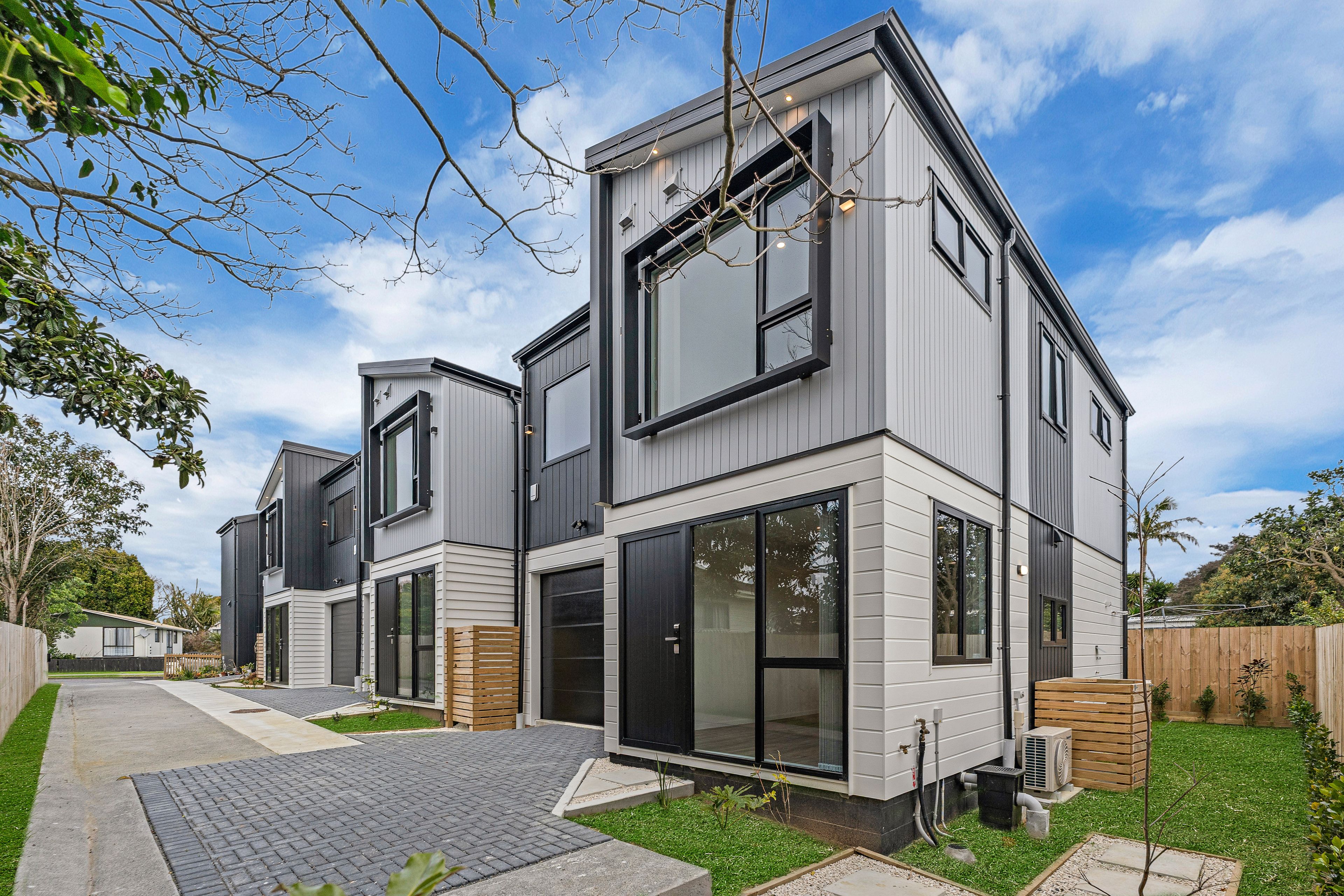 Lot 2/22 Justamere Place, Weymouth, Manukau City