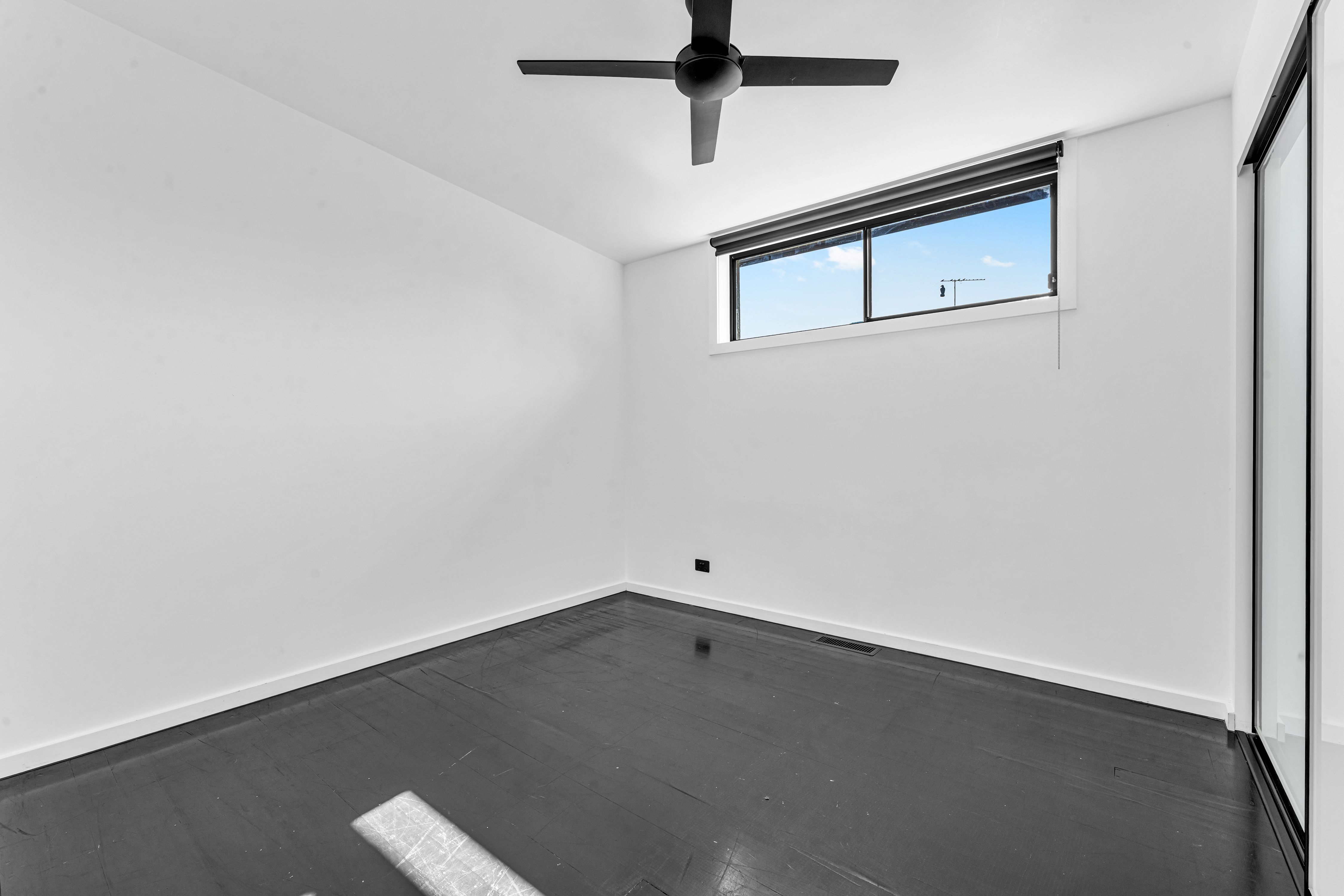 654 Frankston Flinders Road — photo 5 of 8