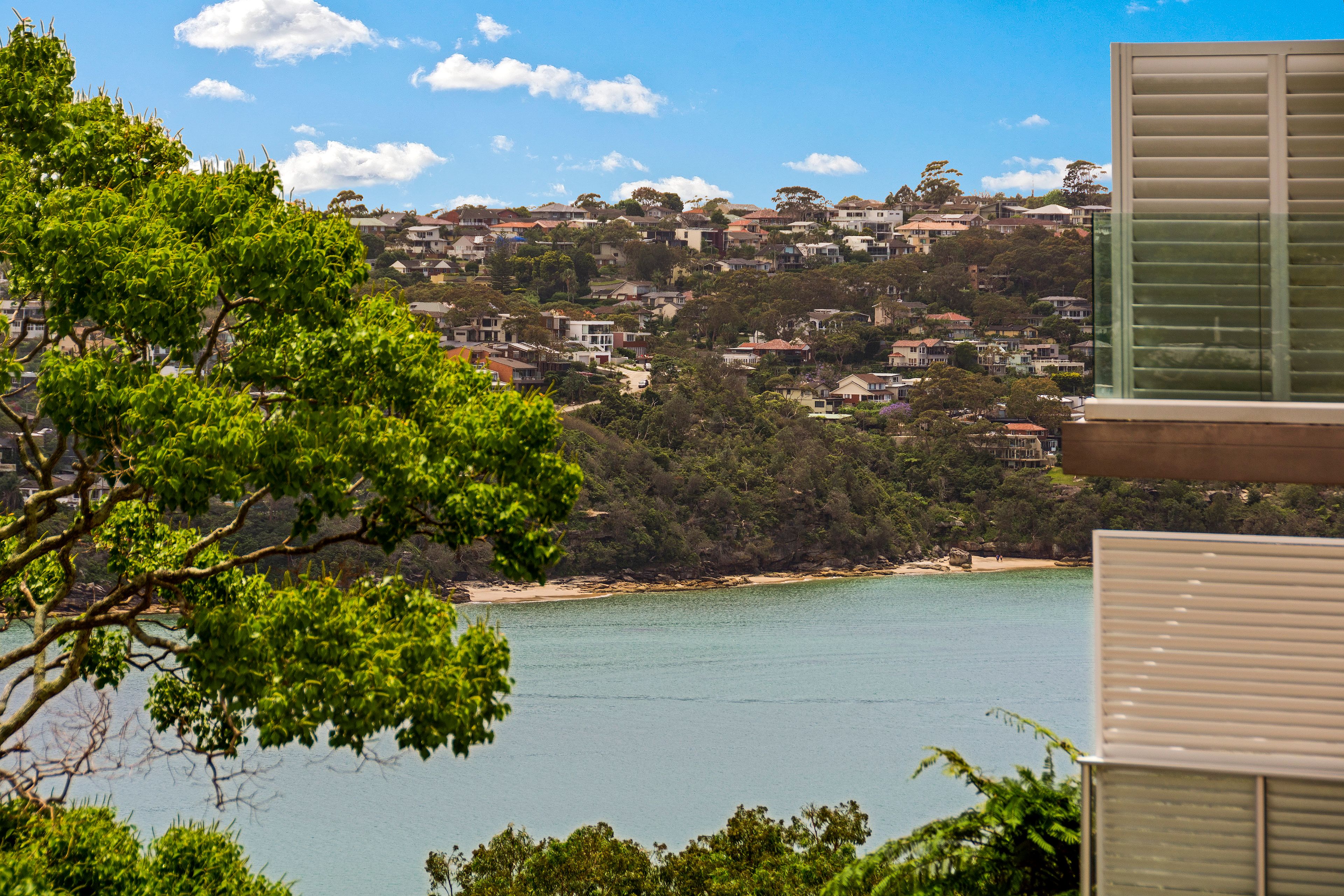 14/27 Warringah Road — photo from Ray White AY Realty Chatswood